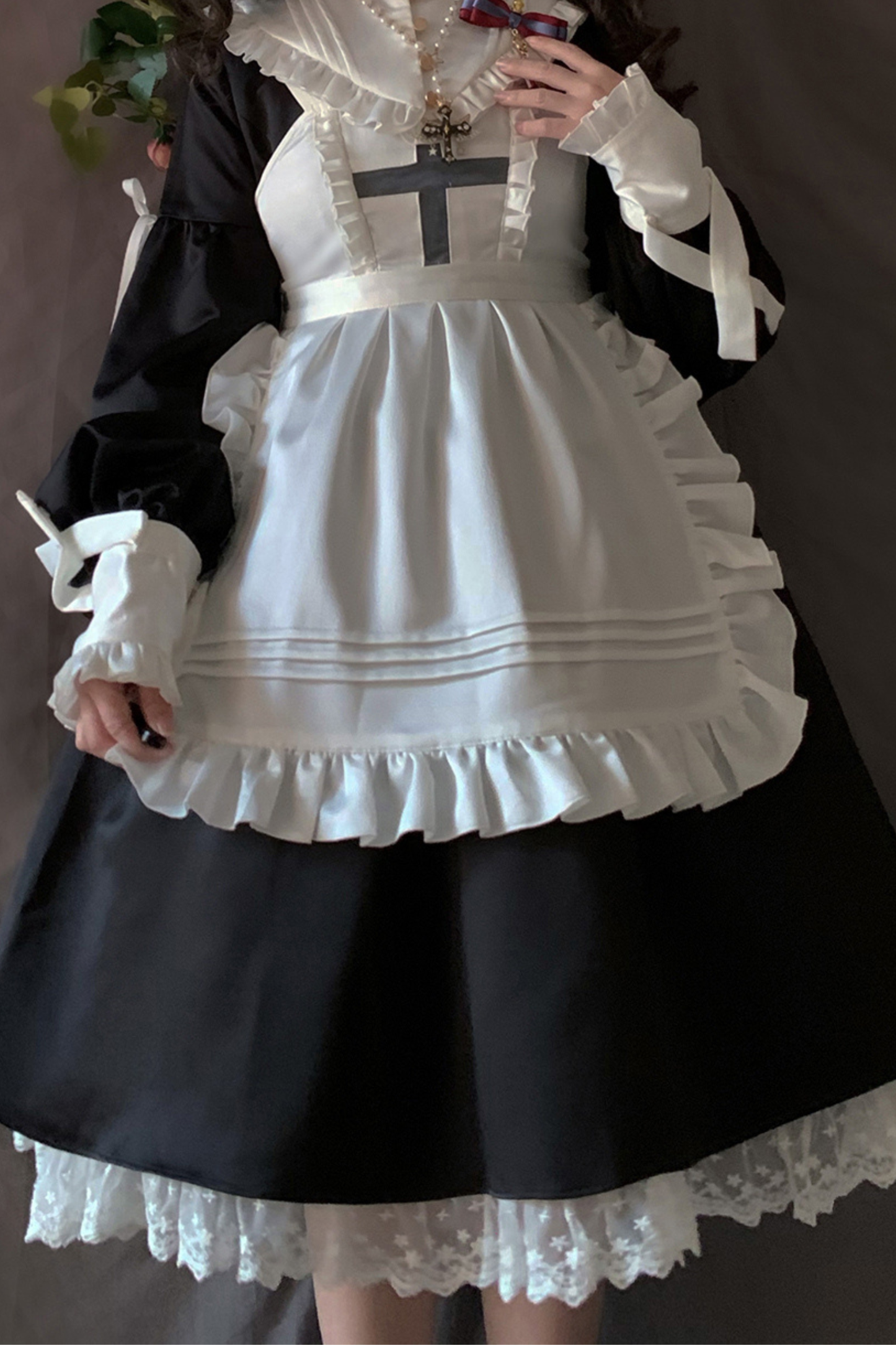 ランタンエンジェルメイドロリータドレス＋エプロン＋つけ襟