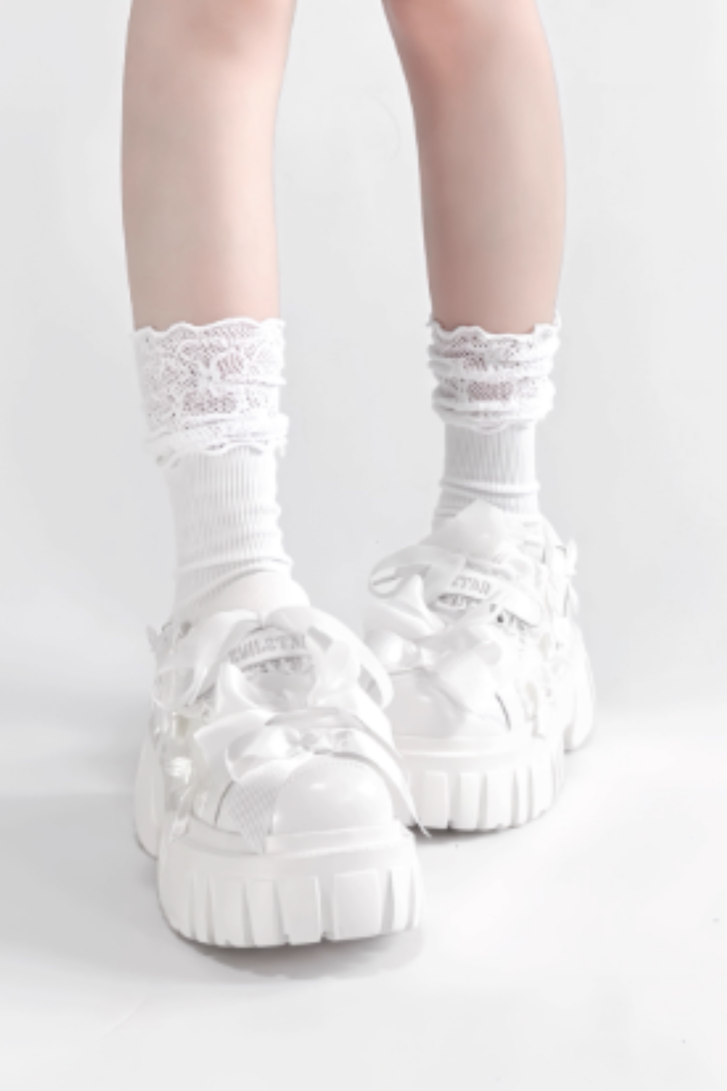 【12月8日予約締切】ブラックホワイトリボンエンジェルプラットフォームパンクサブカルスニーカー