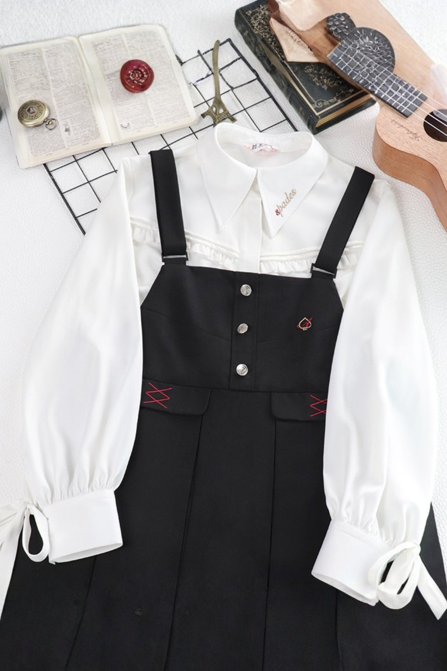 Karo-Collegejacke + Trägerrock + Hemd