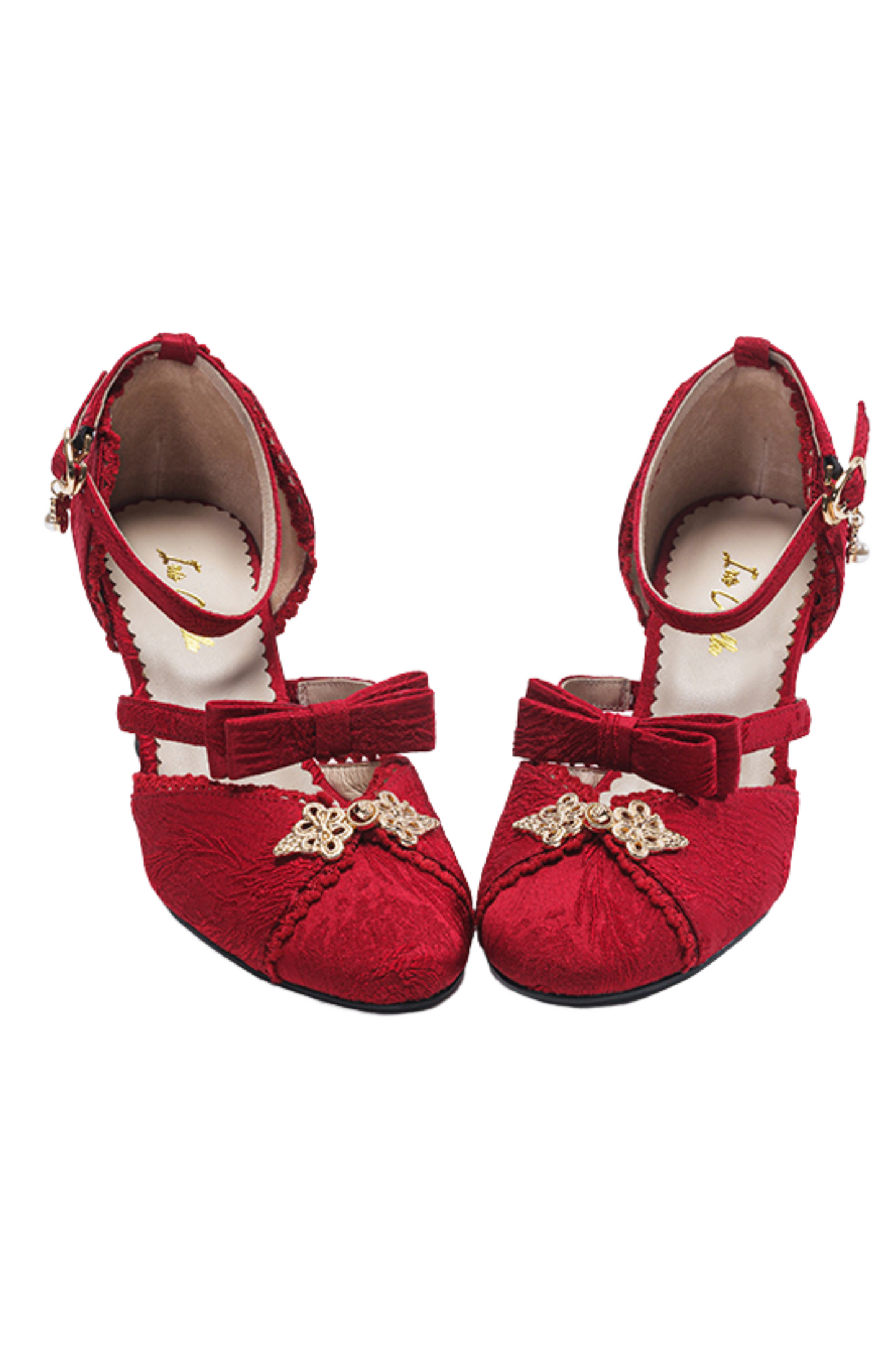 Round Chinese-Style Wedding Shoes