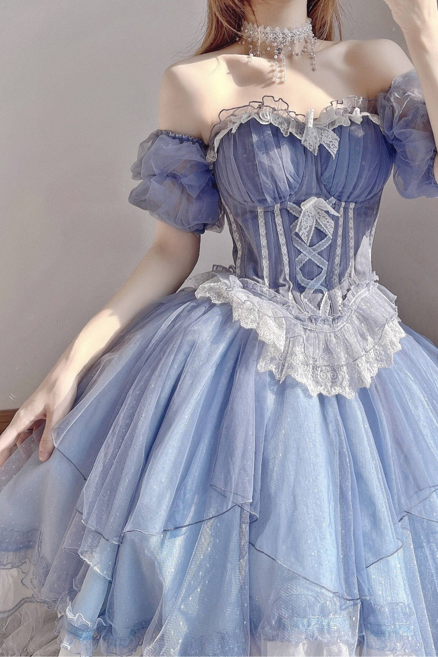 [Reservation Deadline: March 18] Gradient Blue Elegant Split Bustier Dress Setup + Accessories