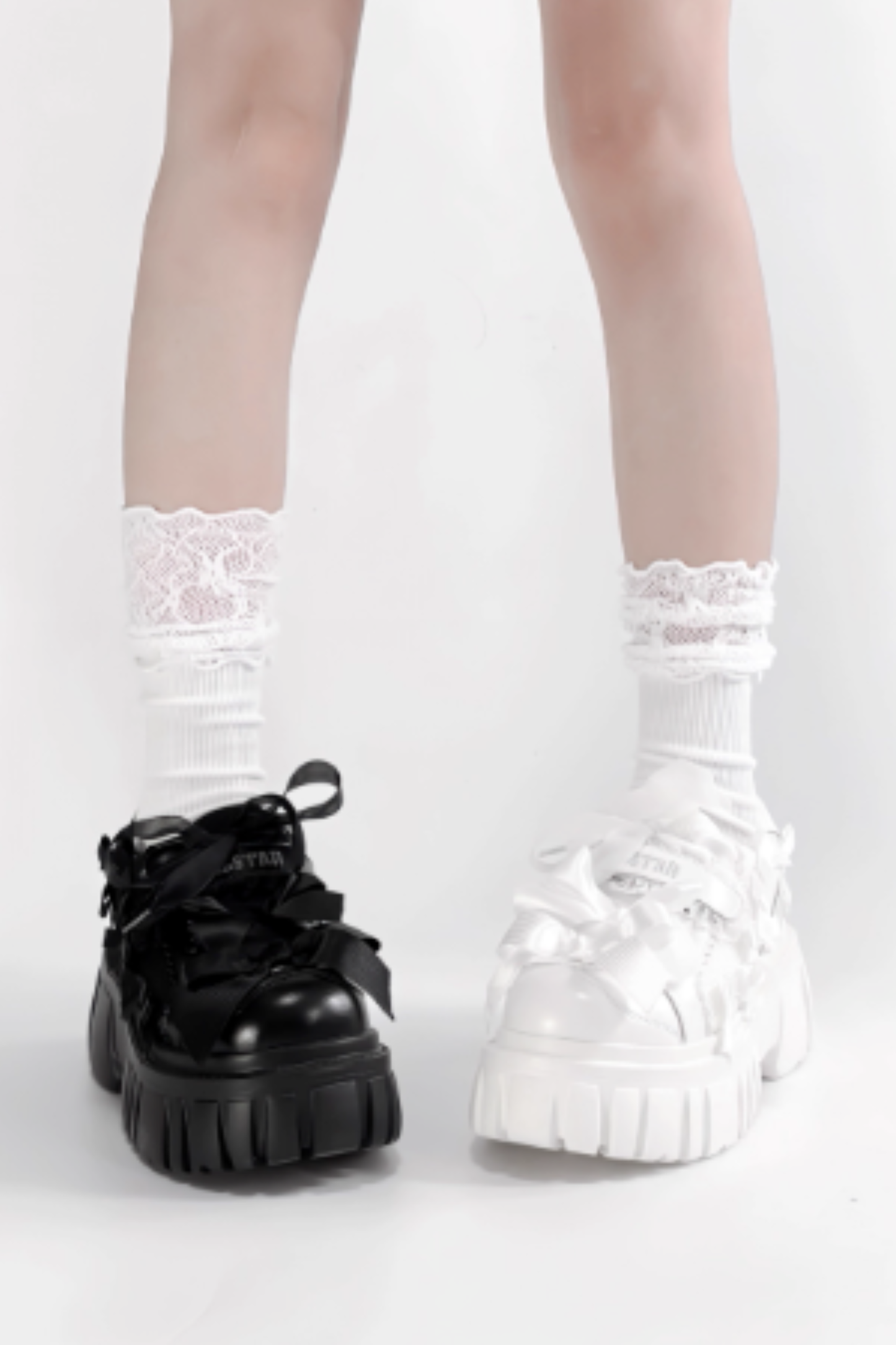 【12月8日予約締切】ブラックホワイトリボンエンジェルプラットフォームパンクサブカルスニーカー