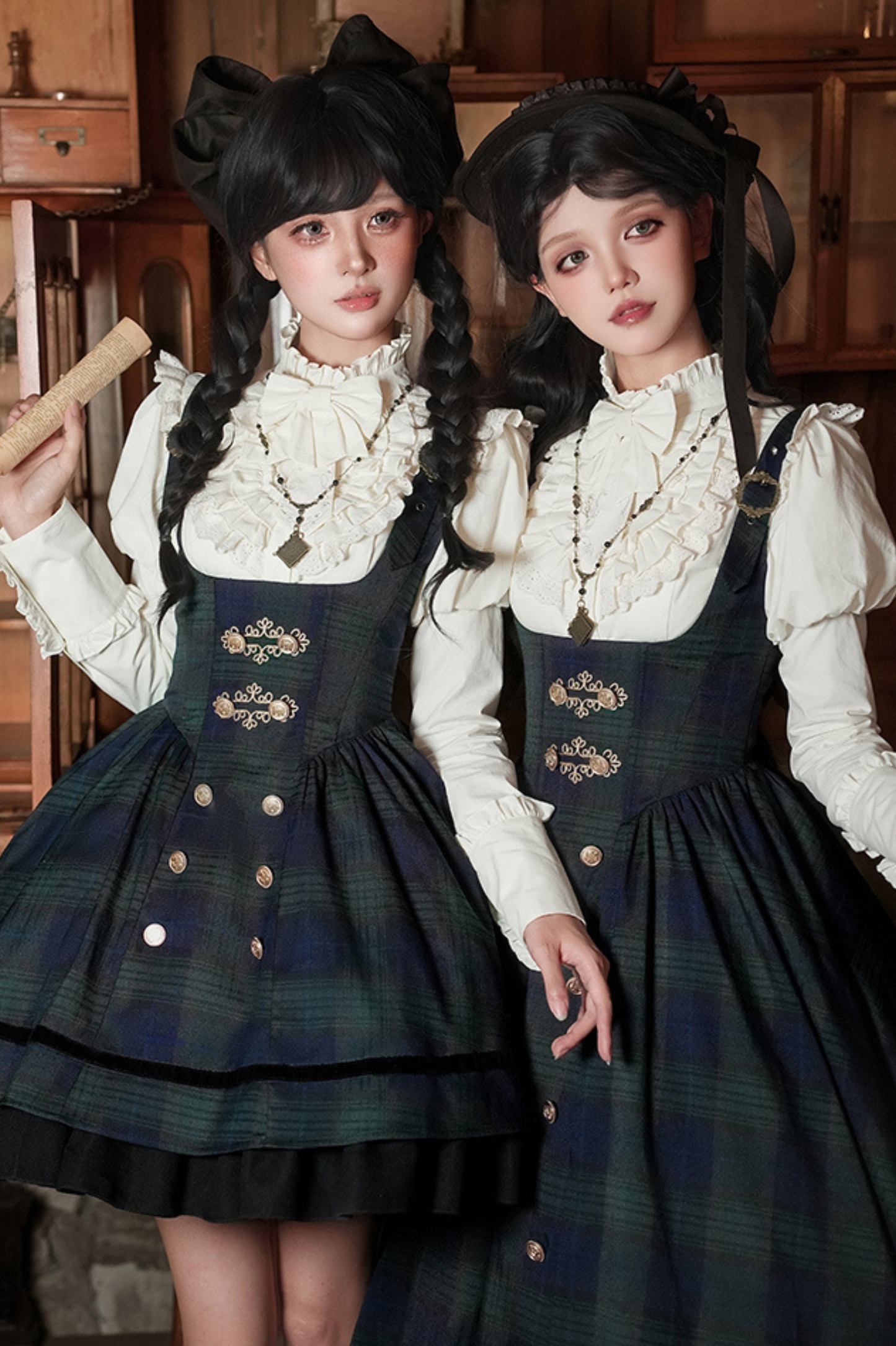 レトロカレッジスタイルチェックロリータスカート＋ジャケット＋マント＋ブラウス＋リボン＋ネックレス