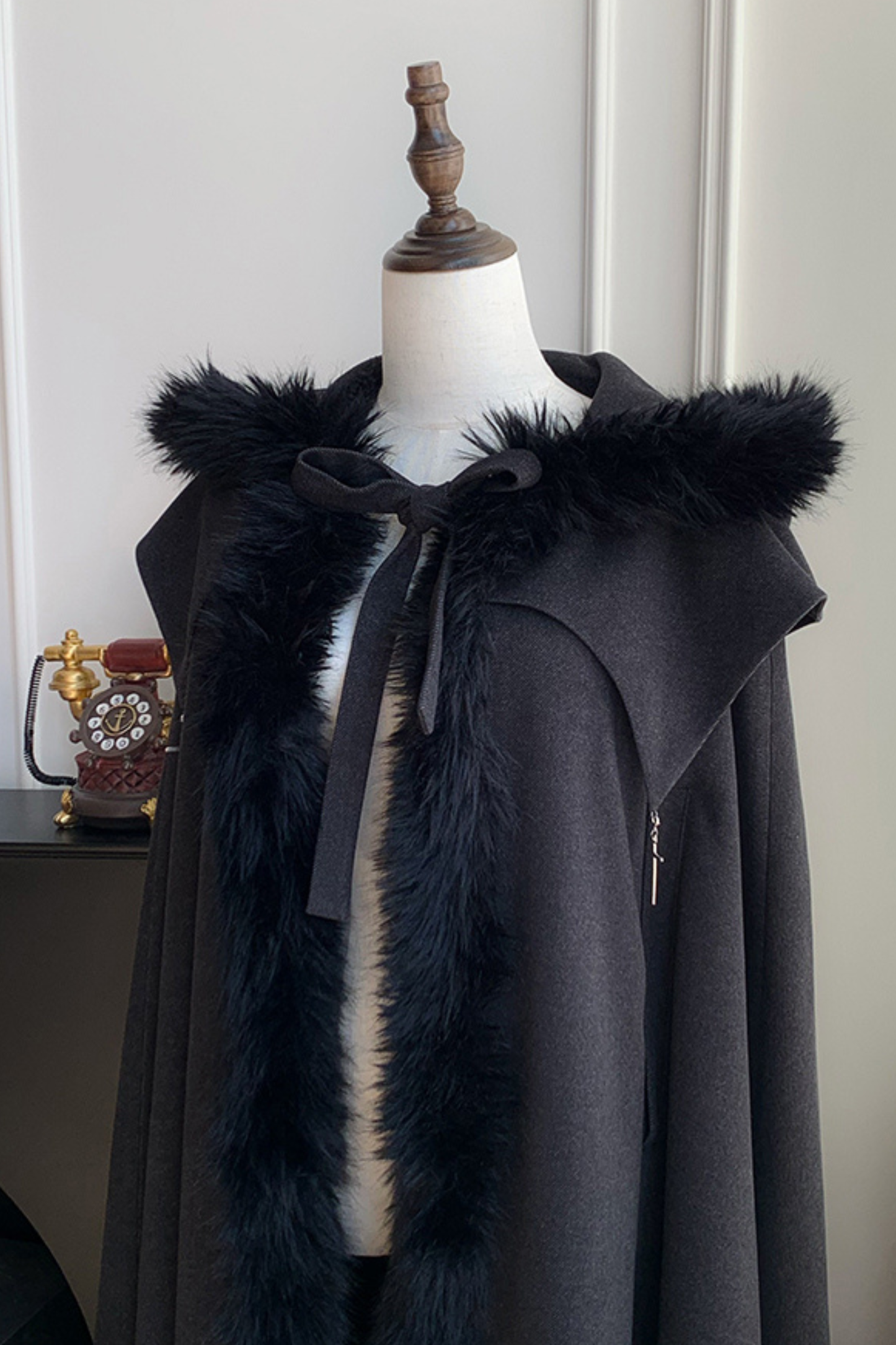 ダークゴシックフリースフードマント