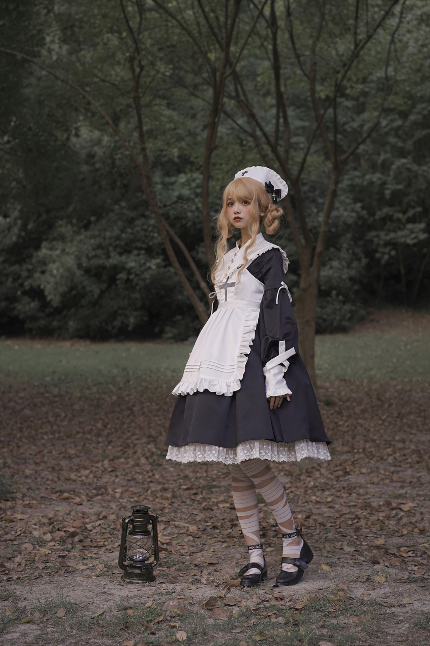 ランタンエンジェルメイドロリータドレス＋エプロン＋つけ襟