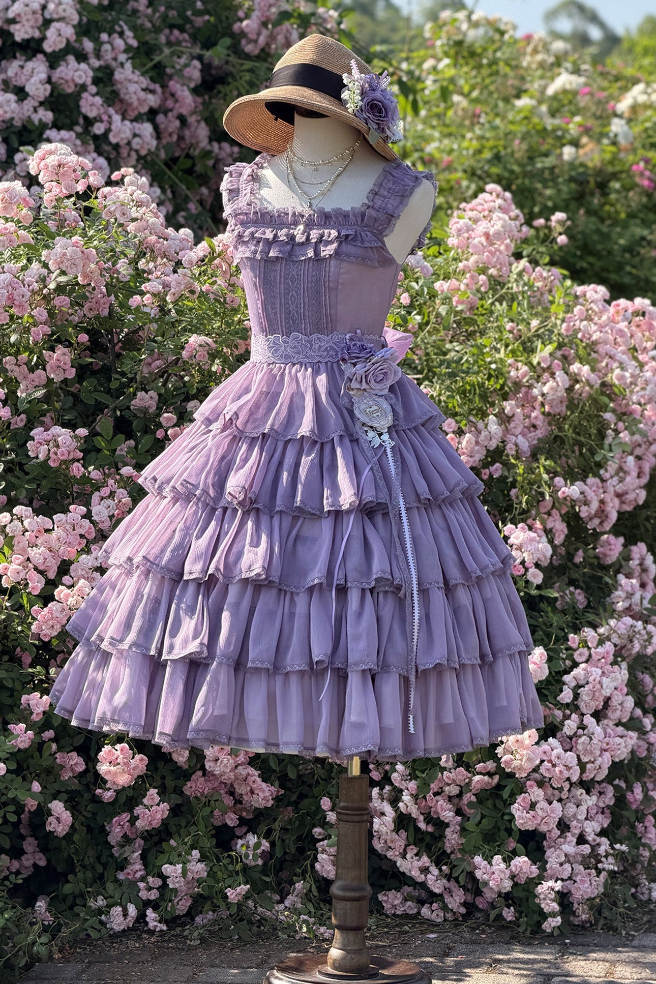 [Pre-order Deadline: July 31] Romantic Sweet Lolita Series Accessories (Flower-Embroidered Waist Ribbon, Corsage with Parfum Emblem, Hair Clip) [Exclusive Sale for Dress Purchasers]