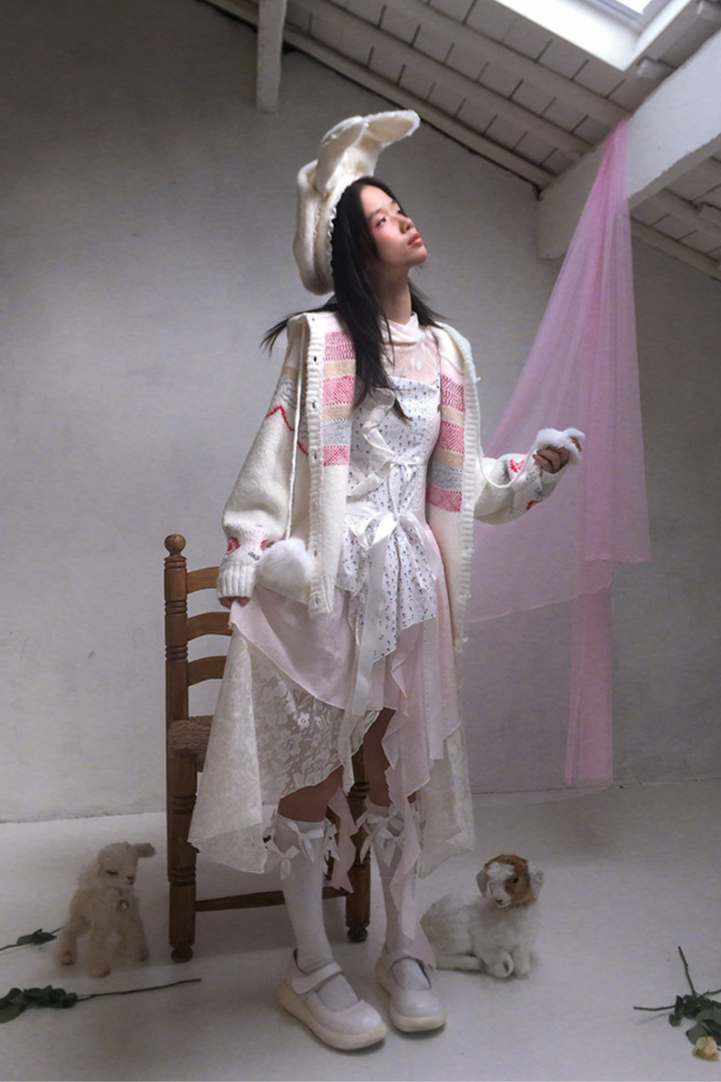 レースラビットイヤーベレー帽