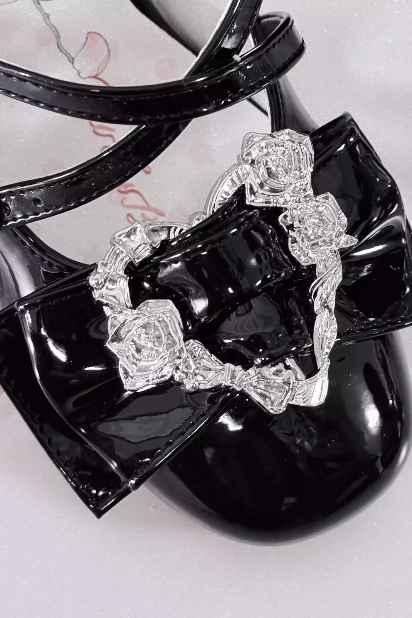 ラブバックルクリスタルヒールシューズ