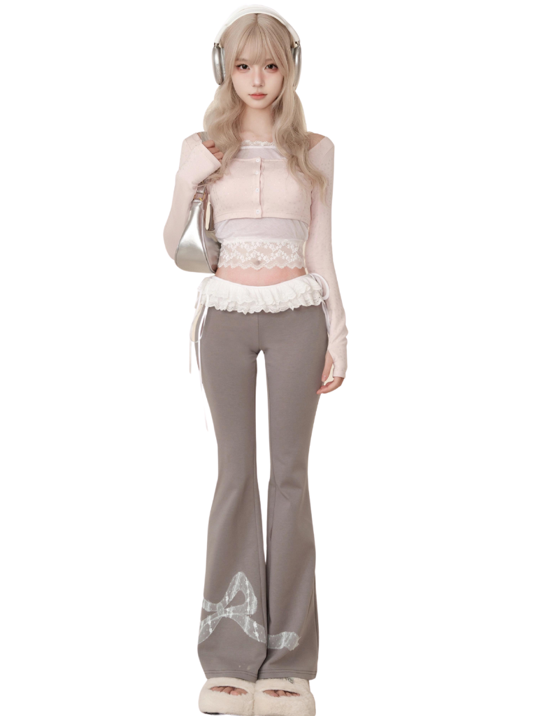 Slim top + lace camisole + ribbon casual pants