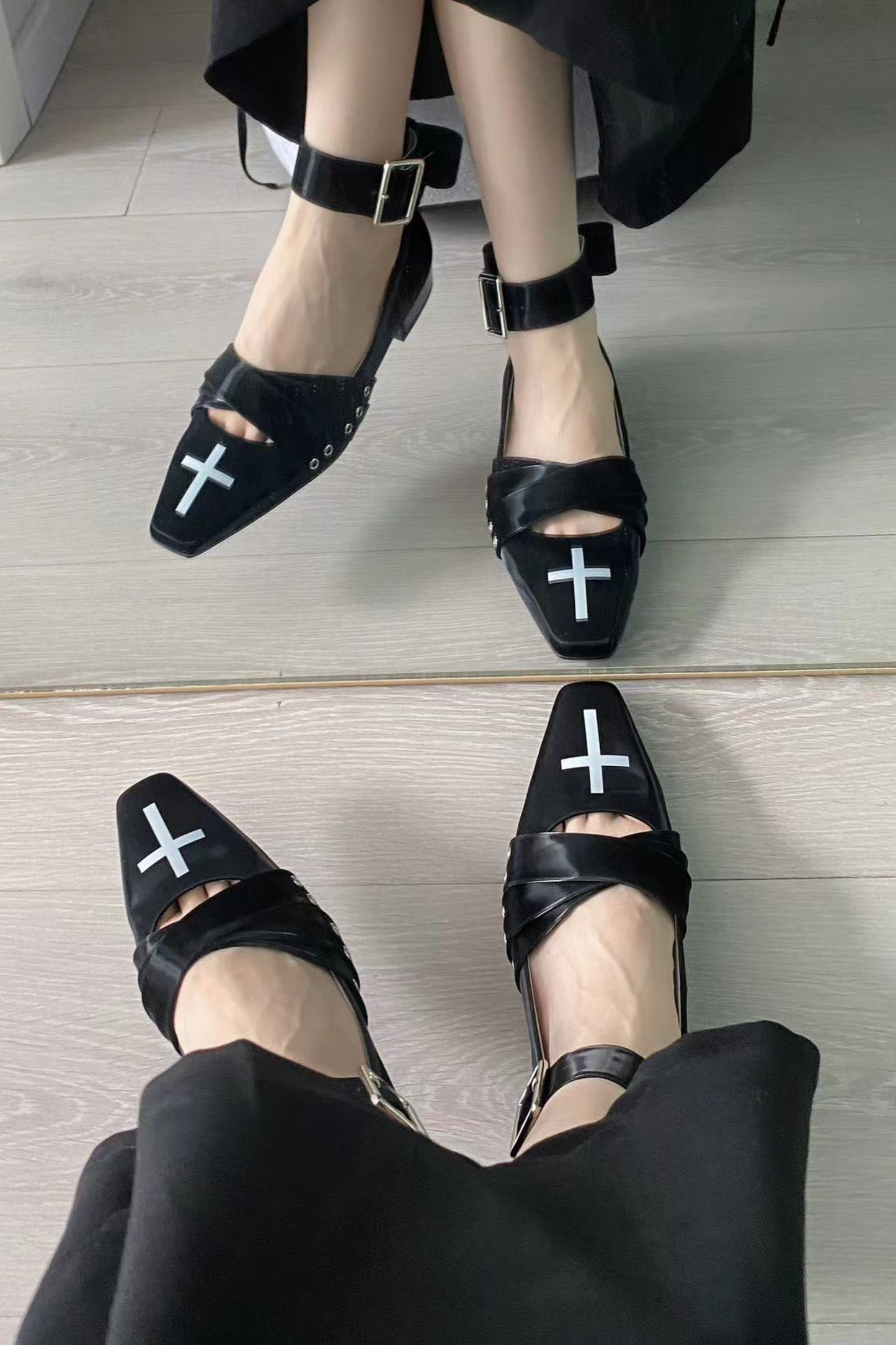 Gothic Cross Design ゙ Square to Heal