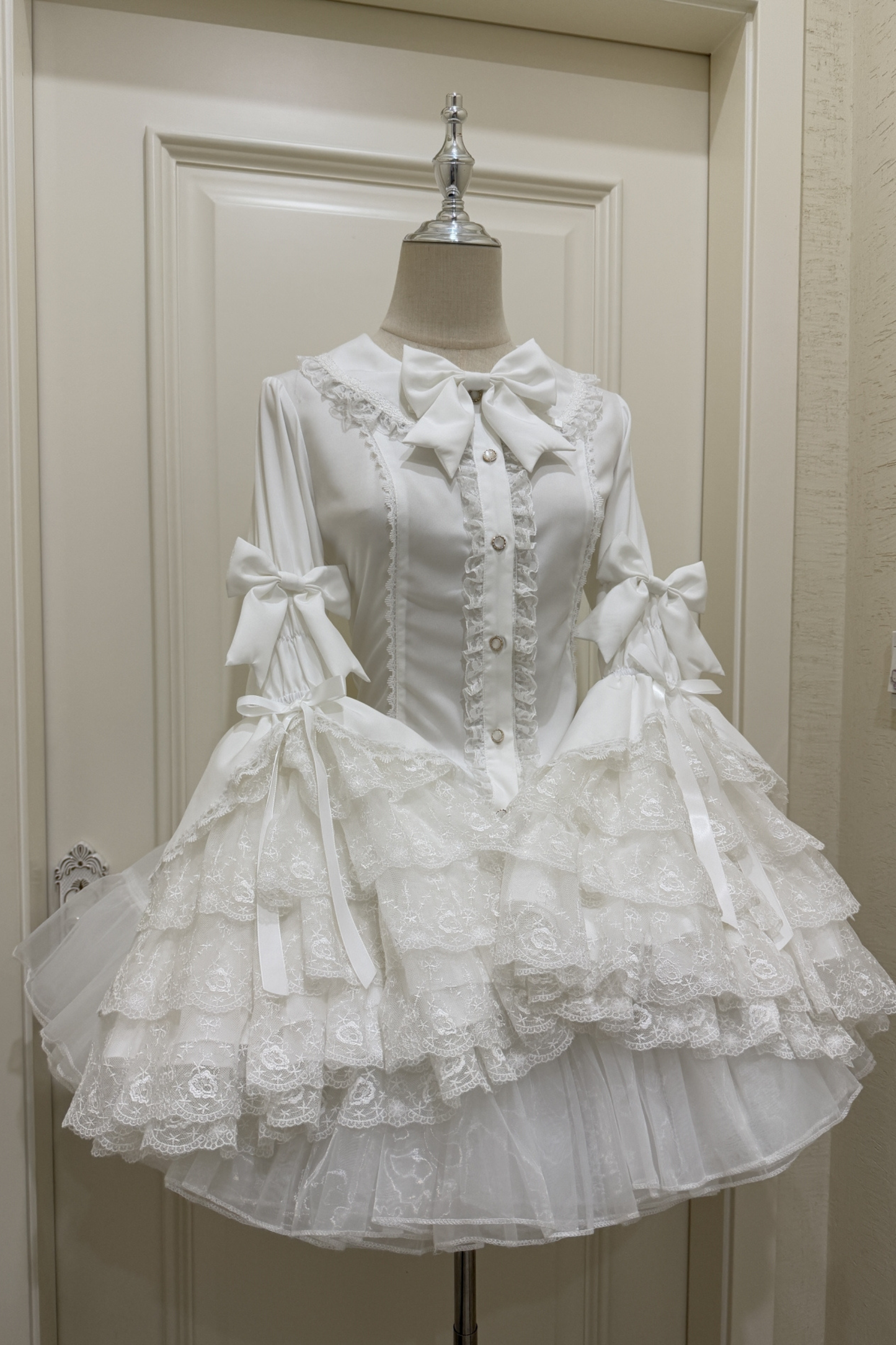 プリンセスリボンフリルスリーブシャツ