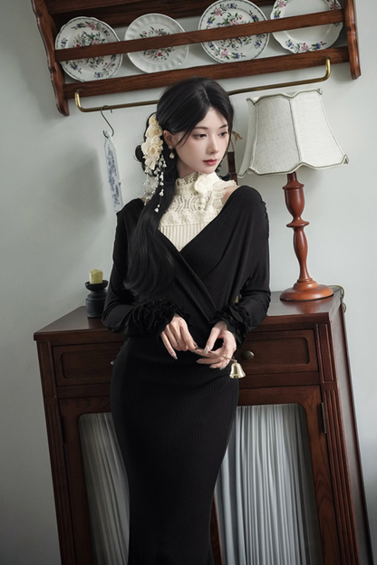 ローVネックニットストレッチスリムワンピース