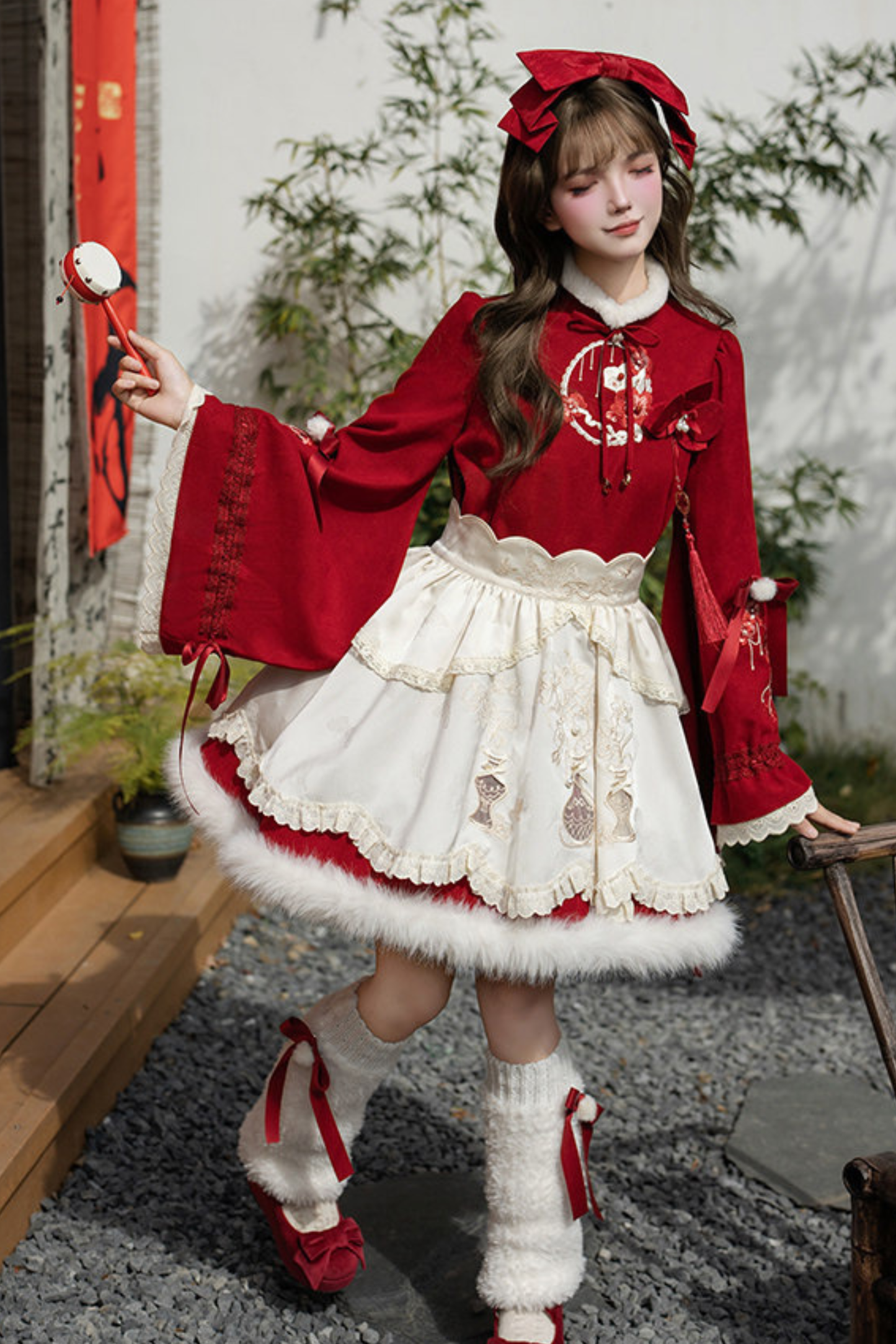 China Big Sleeve Dress + Apron + Skirt + Leg Warmers + Hairband + Clip + Pin