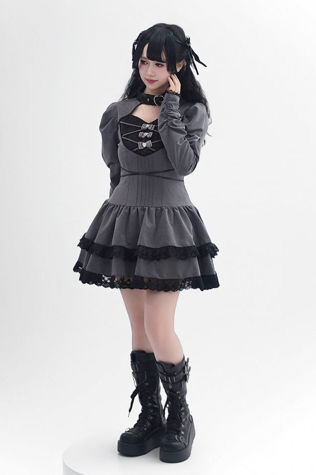 [Reservierungsschluss 28. September] Pink x Schwarz/Grau x Schwarz Gothic-Kleid mit herzförmigem Ausschnitt, Gürtelkragen, Spitzenbesatz und Schleifendetail