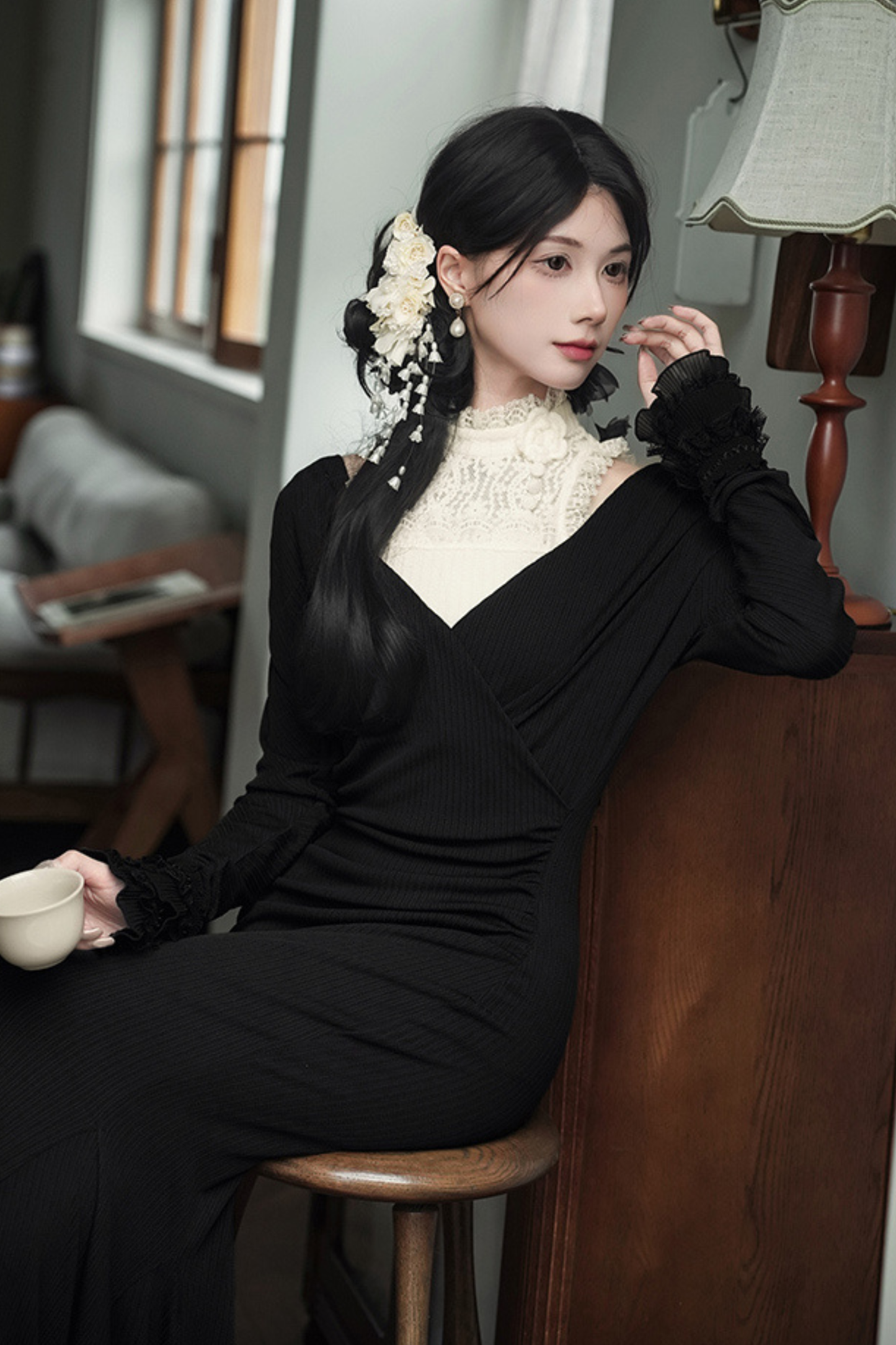 ローVネックニットストレッチスリムワンピース