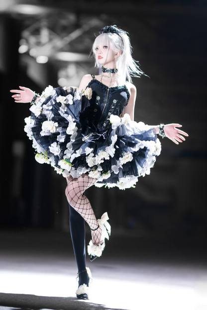 Harvest Spring Flower Pannier