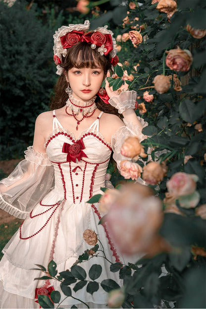 Robe élégante de la Reine blanche du Palais des Fleurs pour le mariage