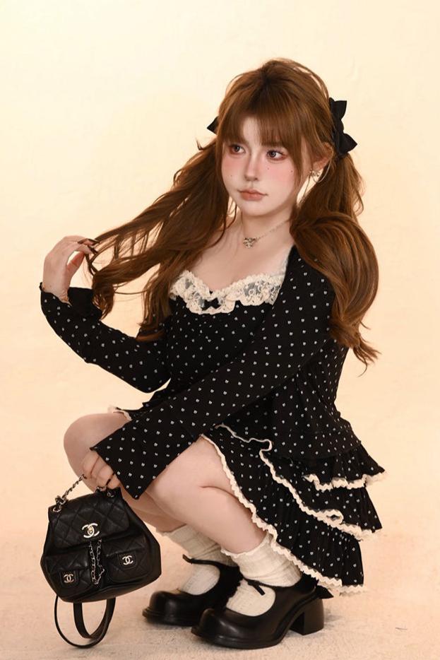 [Reservation product] Sweet dot camisole + cardigan + frilled skirt