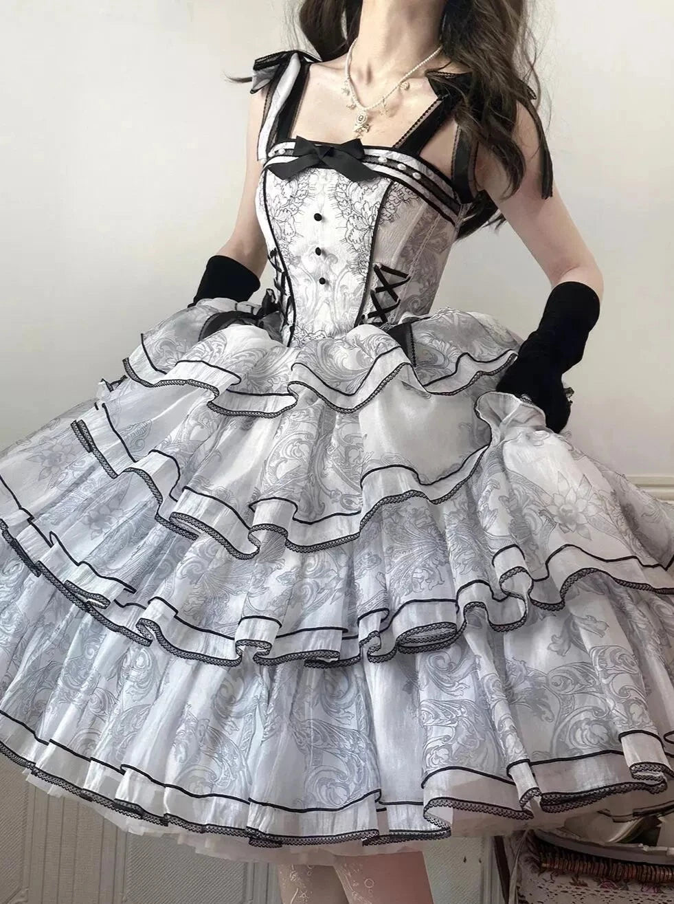 Bretelles SK jupe lolita costume magnifique robe noire et blanche fendue eldest lady lolita