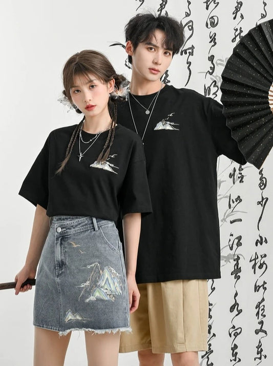 Thousands of miles of rivers and mountains series genderless high-end embroidery couple wear half-sleeved T-shirt national style women, forest women tribe original