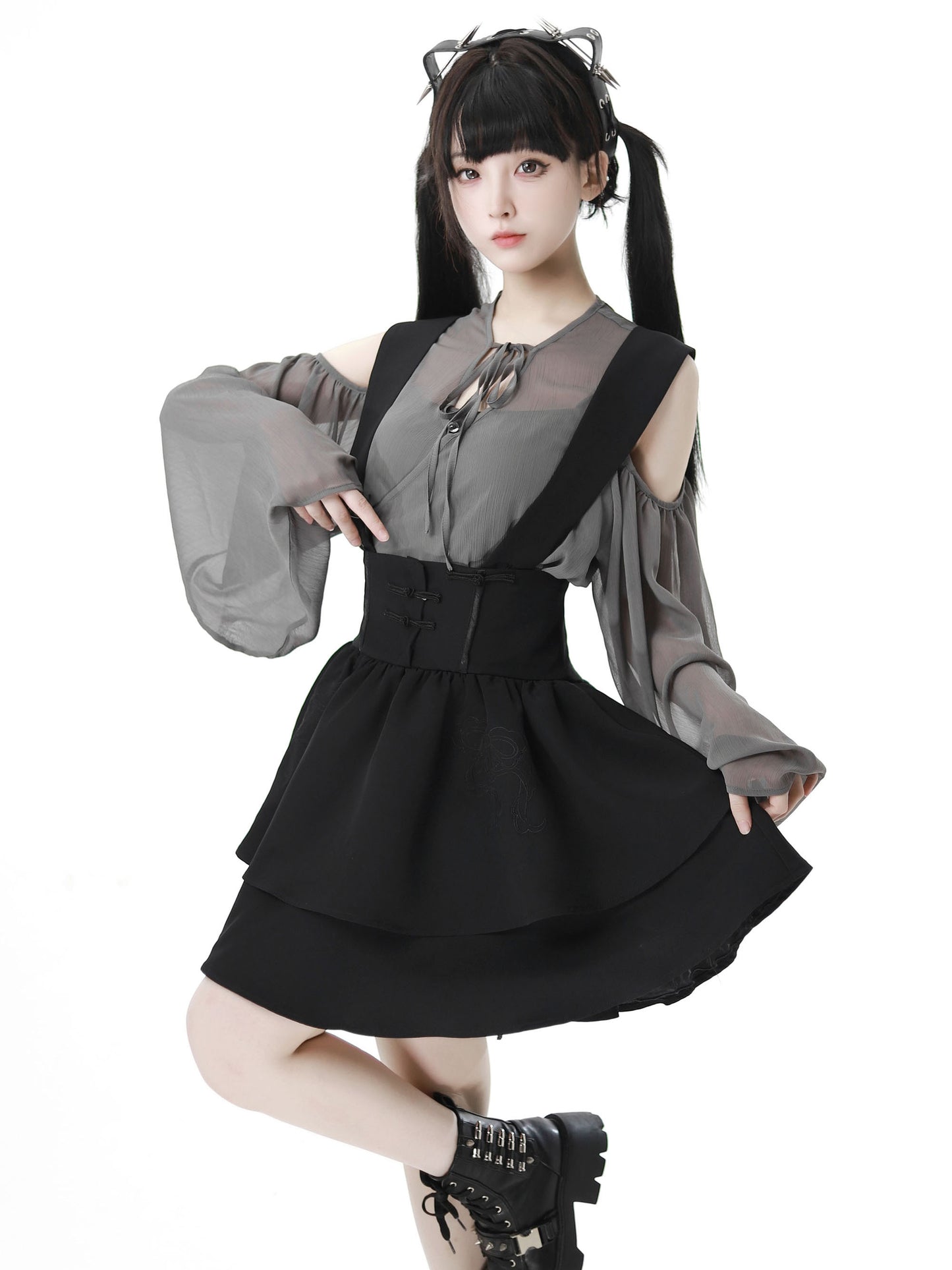 China Off-Shoulder Top + Long Suspender Skirt + Short Skirt