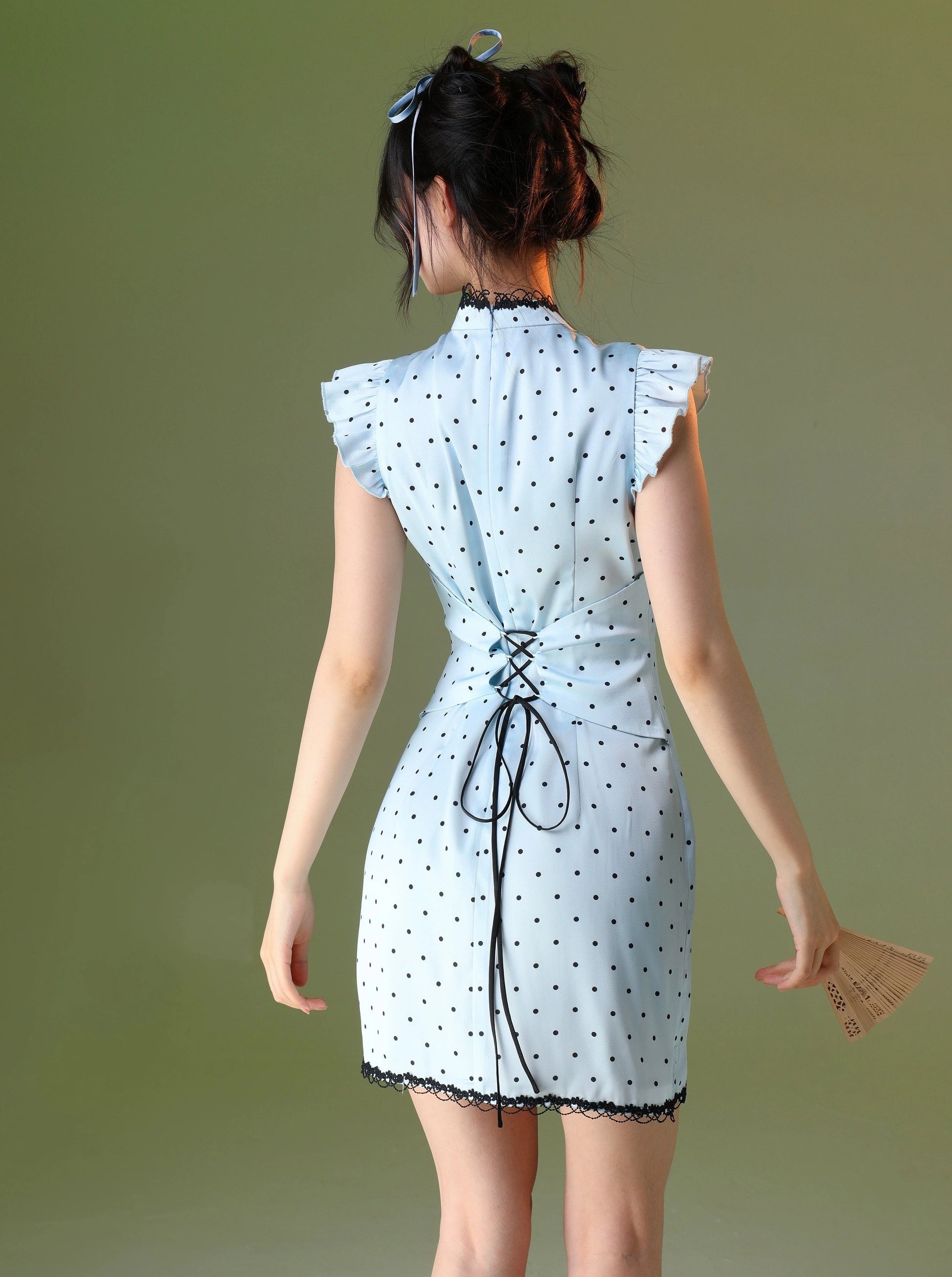 polka dot dress lady ice The Polka Dot Dress Lady Fighting ICE Is Going Viral