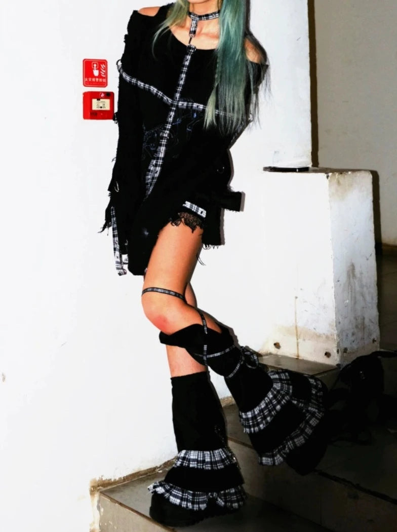 Multi wear strap gothic check leg warmers