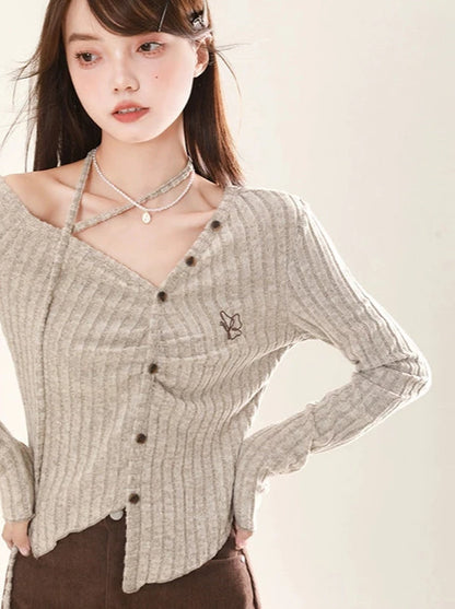 Butterfly Niche Design Slim V Neck Strap Knit