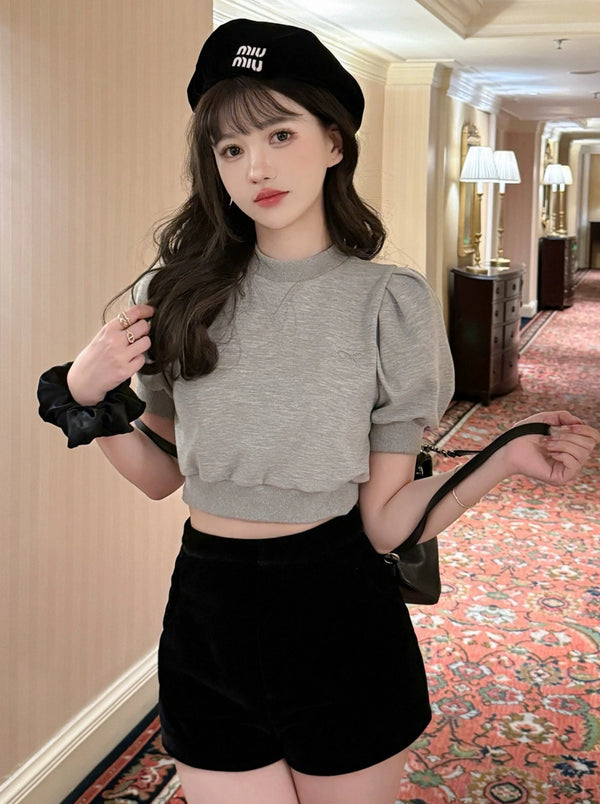 パフスリーブショートフレンチトップス