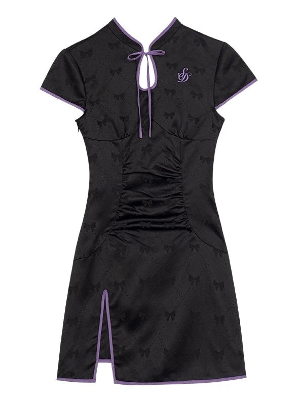 One-Pointed Logo Slit Chinese Dress