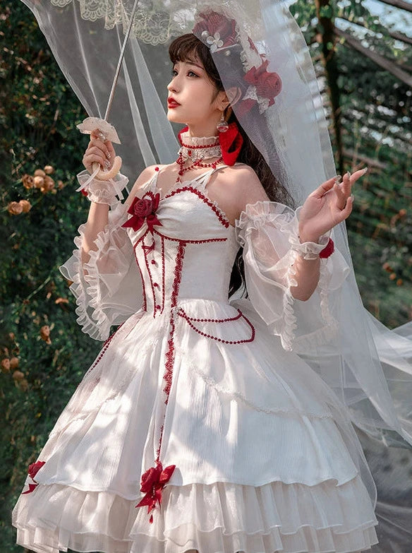 Robe élégante de la Reine blanche du Palais des Fleurs pour le mariage