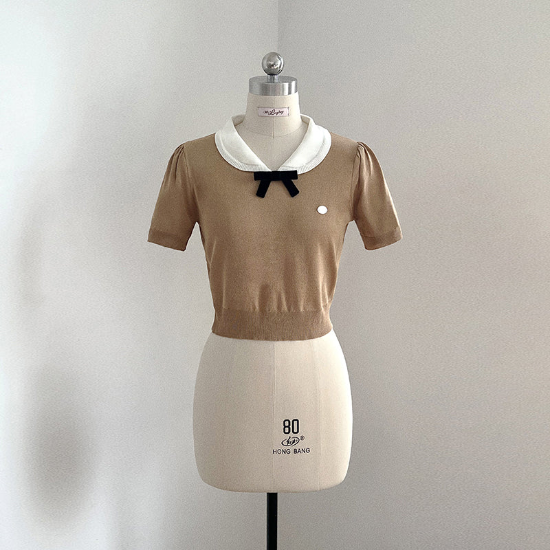 Niche Bell Collar Knit Top + Check Skirt