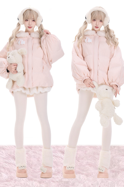 スイートスノーラビットダウンジャケット+ショートパンツ