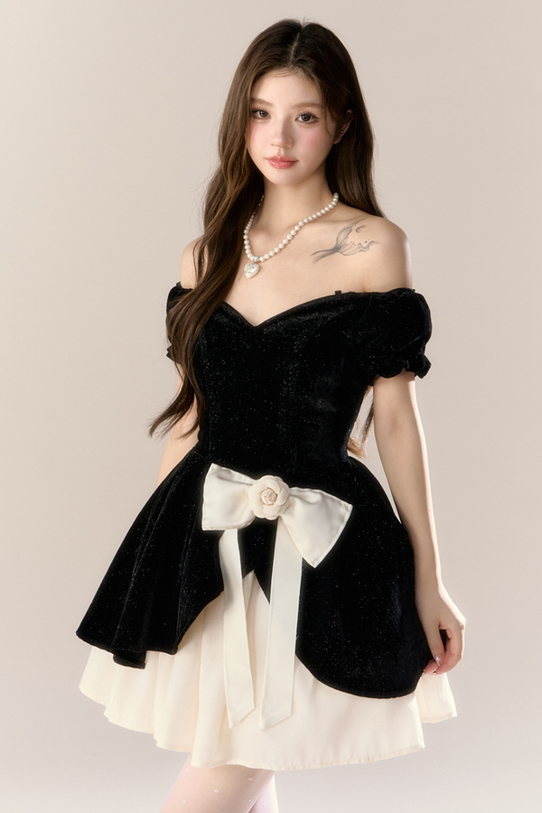 ベルベットフレンチブラックドレス