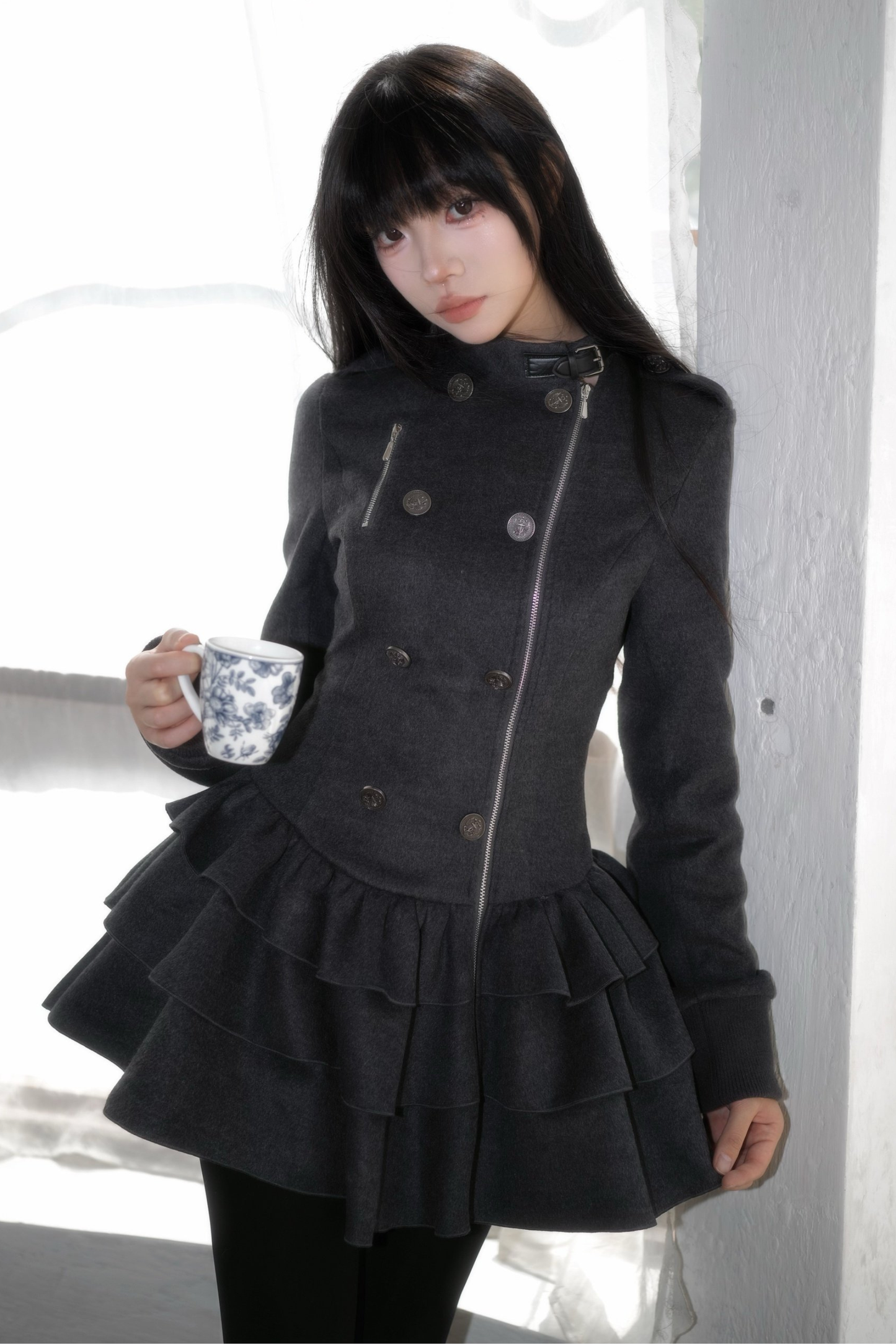 ゴシックフリルティアードドレス