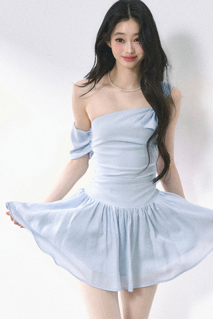 Sweet girly off-the-shoulder dress