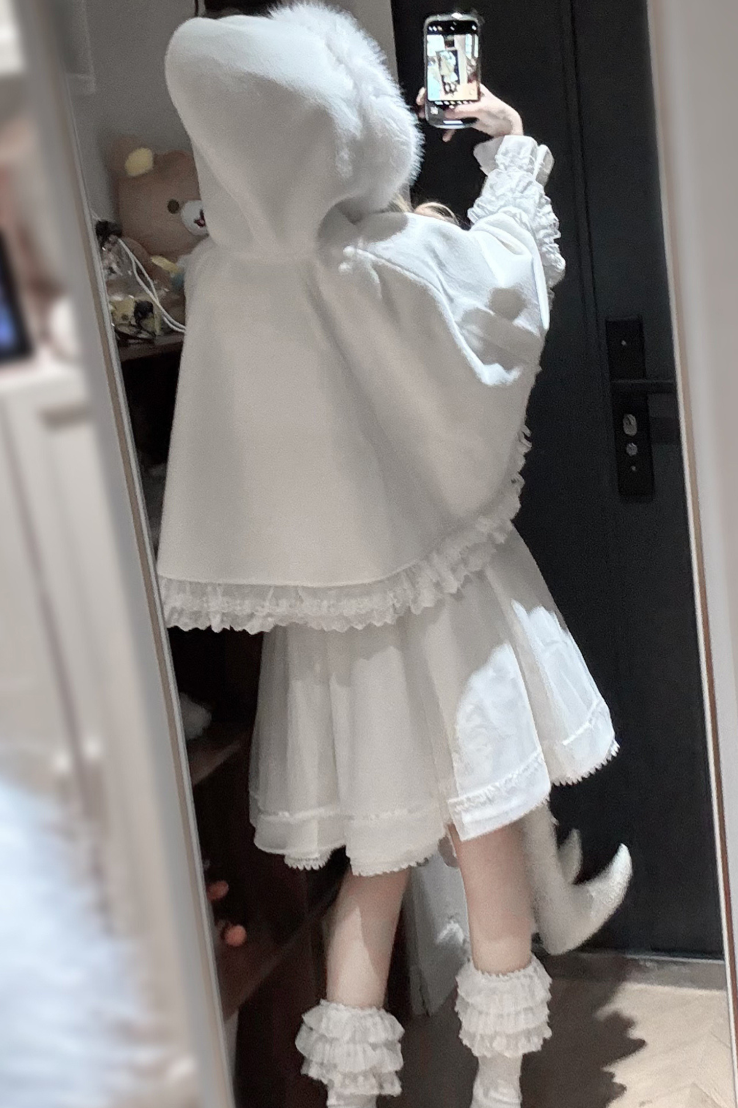 ファーフードマント+トップス+スカート