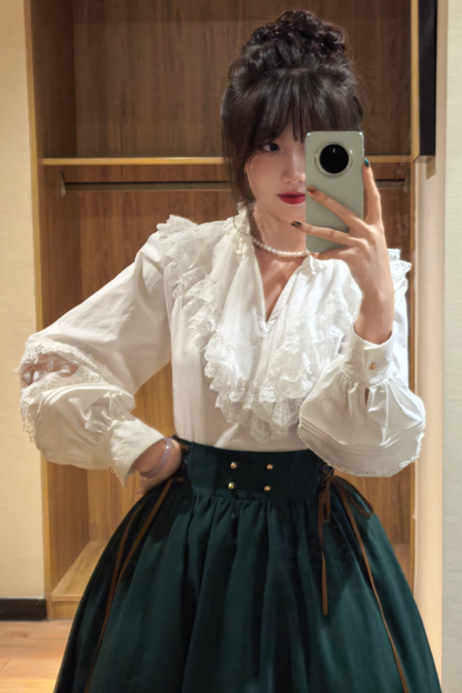 モーニングミストレースレトロブラウス