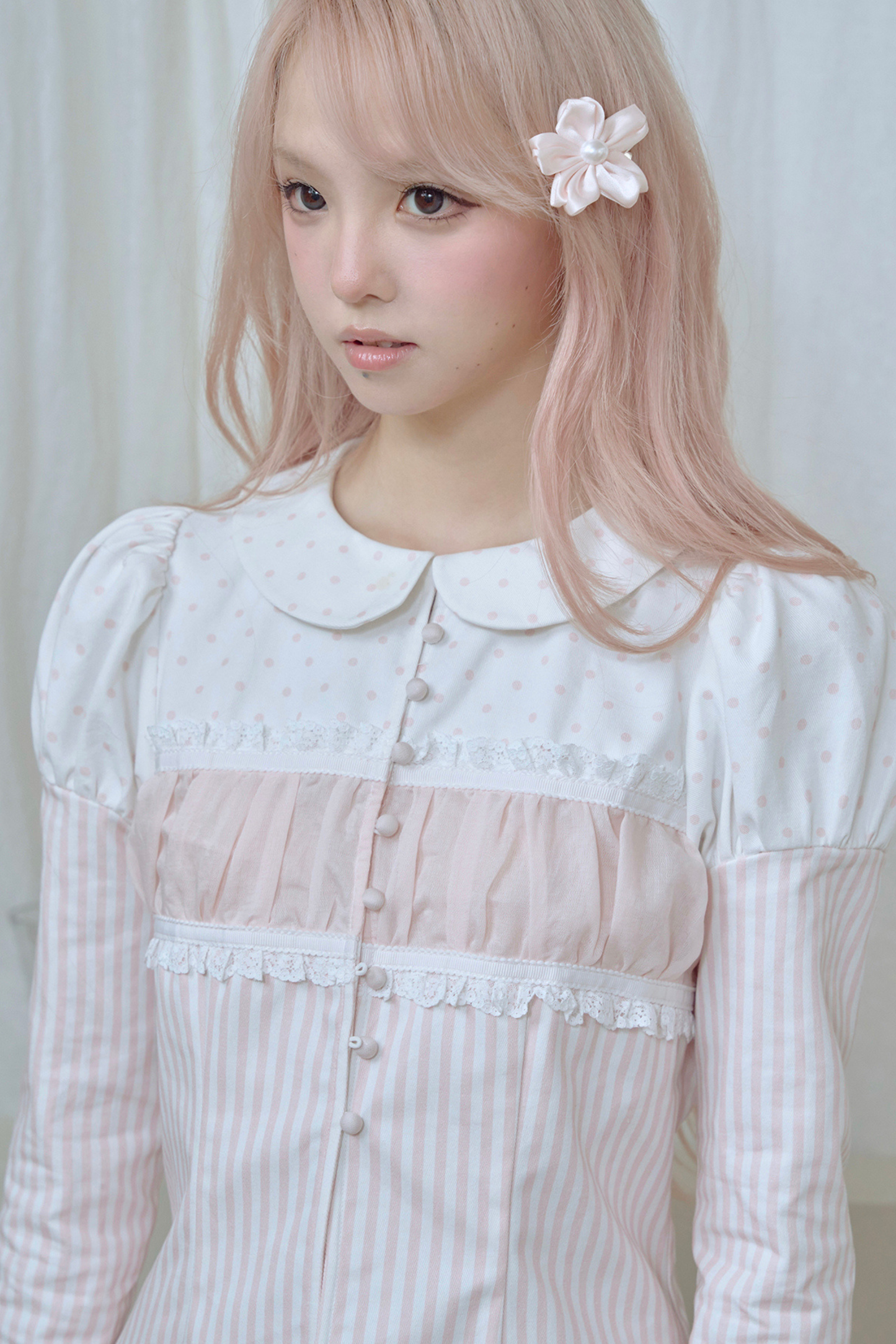 ストライプドールカラーパフスリーブシャツ