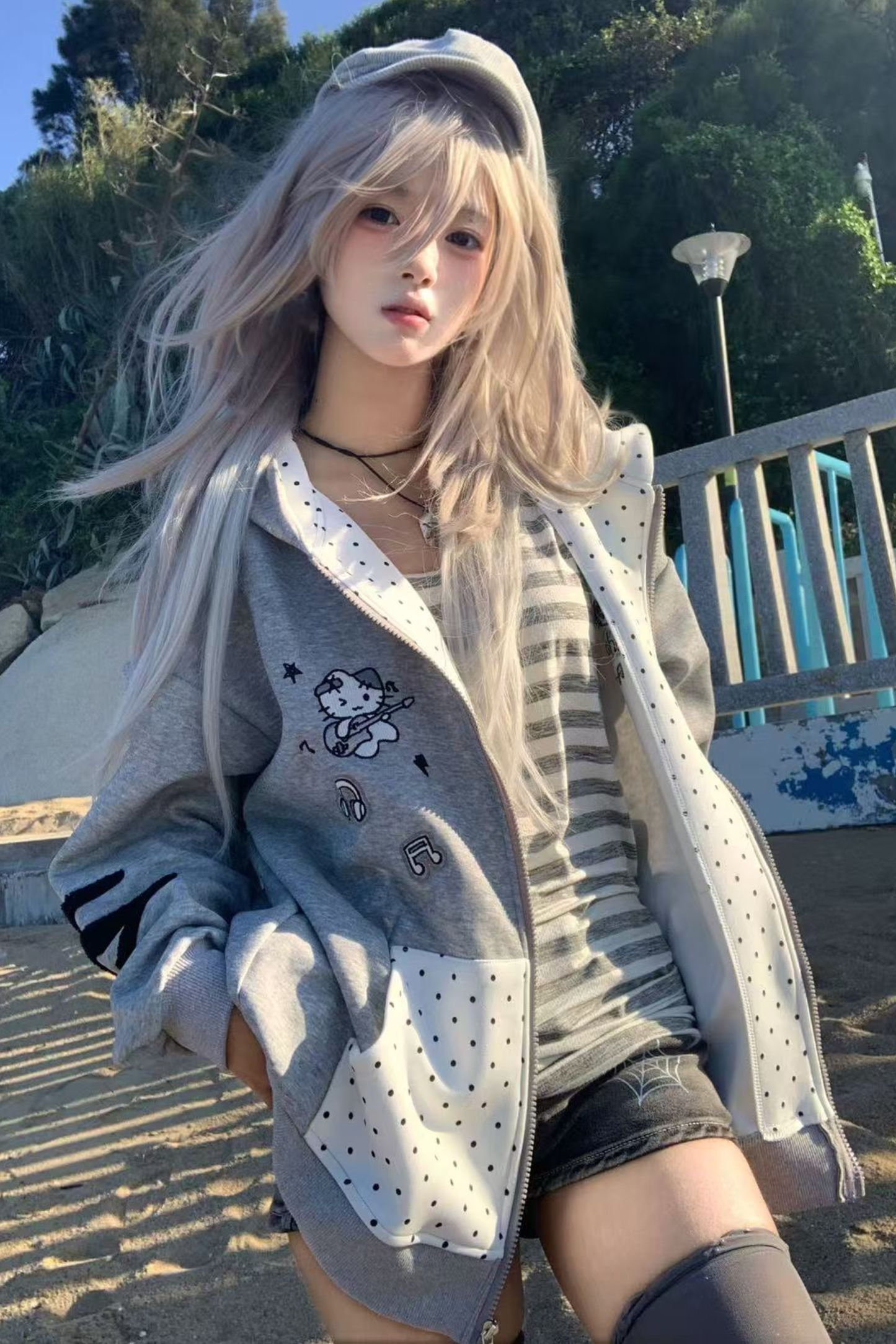 Cat Hood Dot Pocket Hoodie