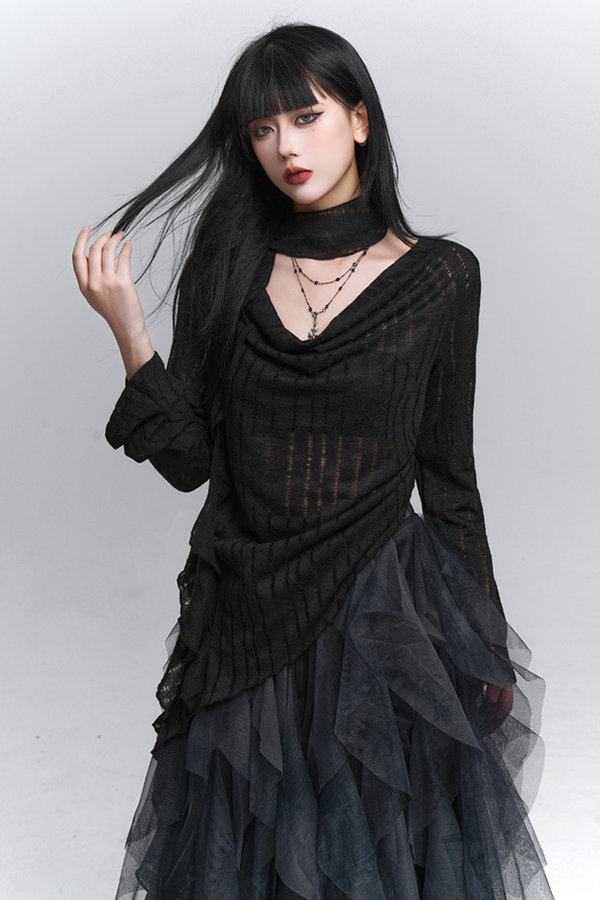 スイングネックカットアウトトップス