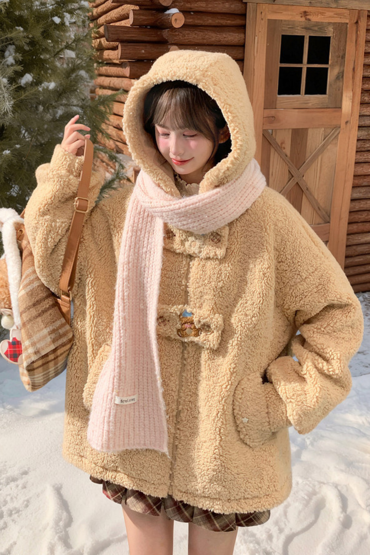 ベアバックルフードファーコート