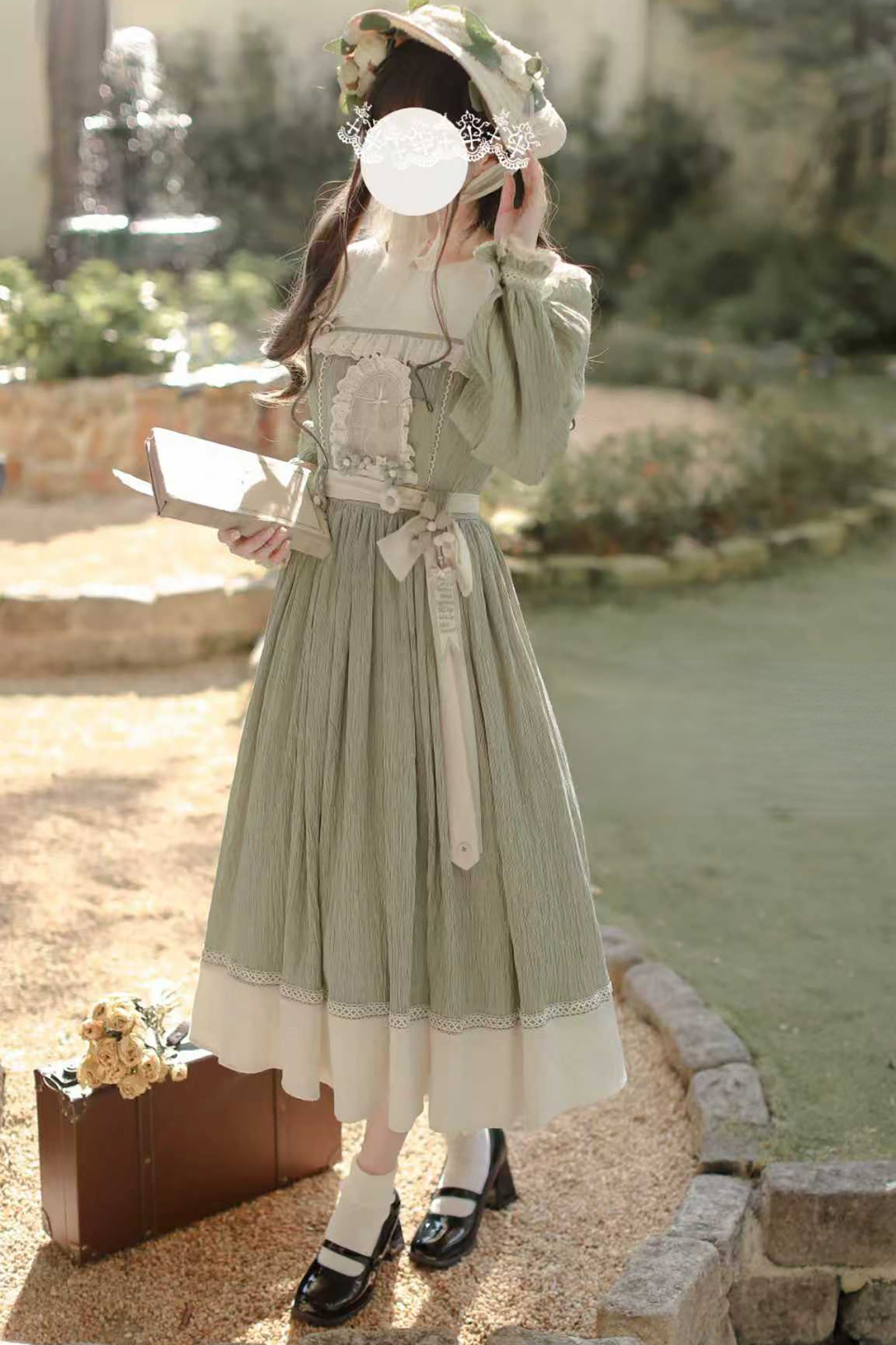 Retro Forest Elegant Dress + Belt + Badge