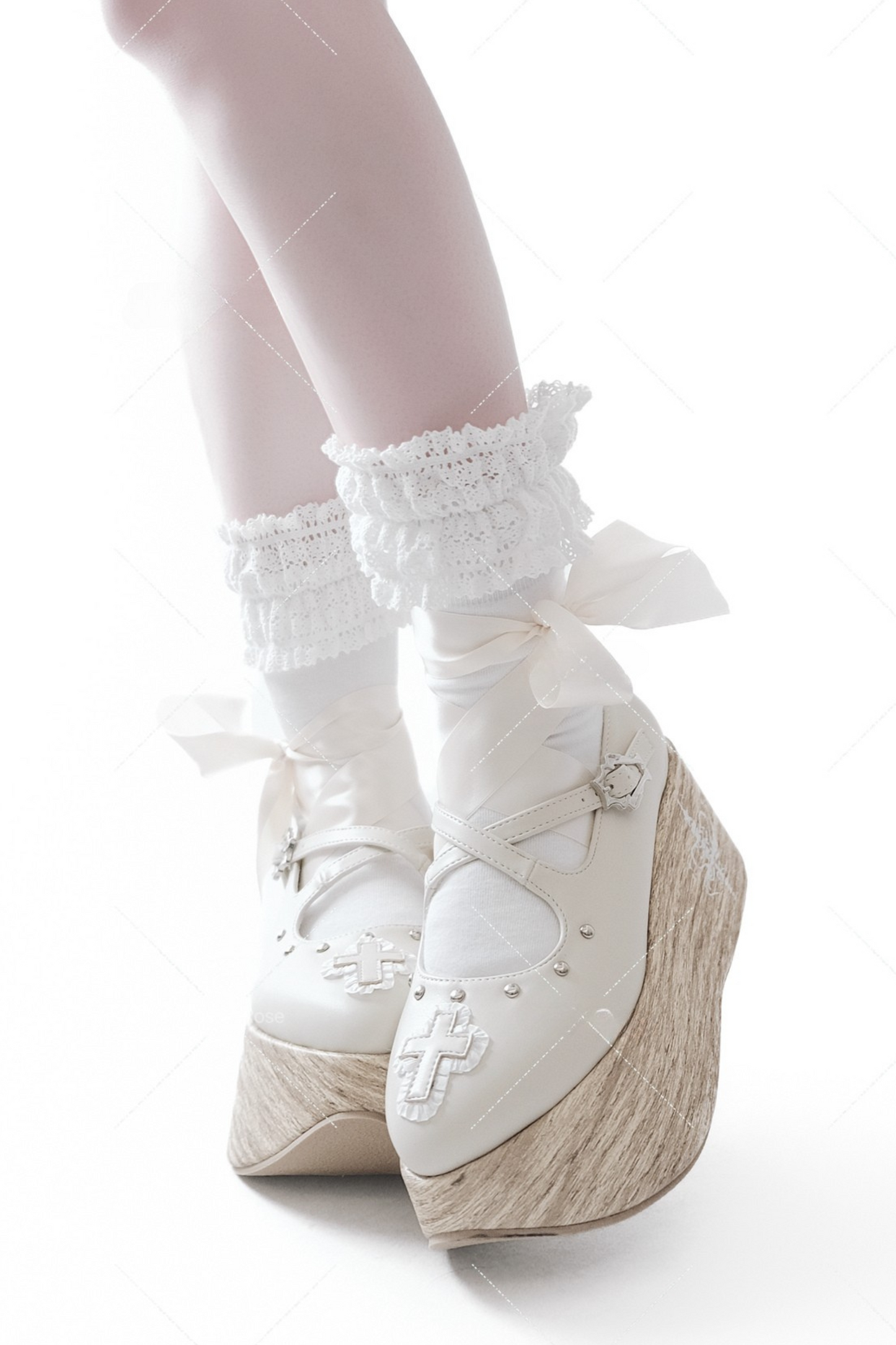 Platform Sole Lace-up Cross Shoes