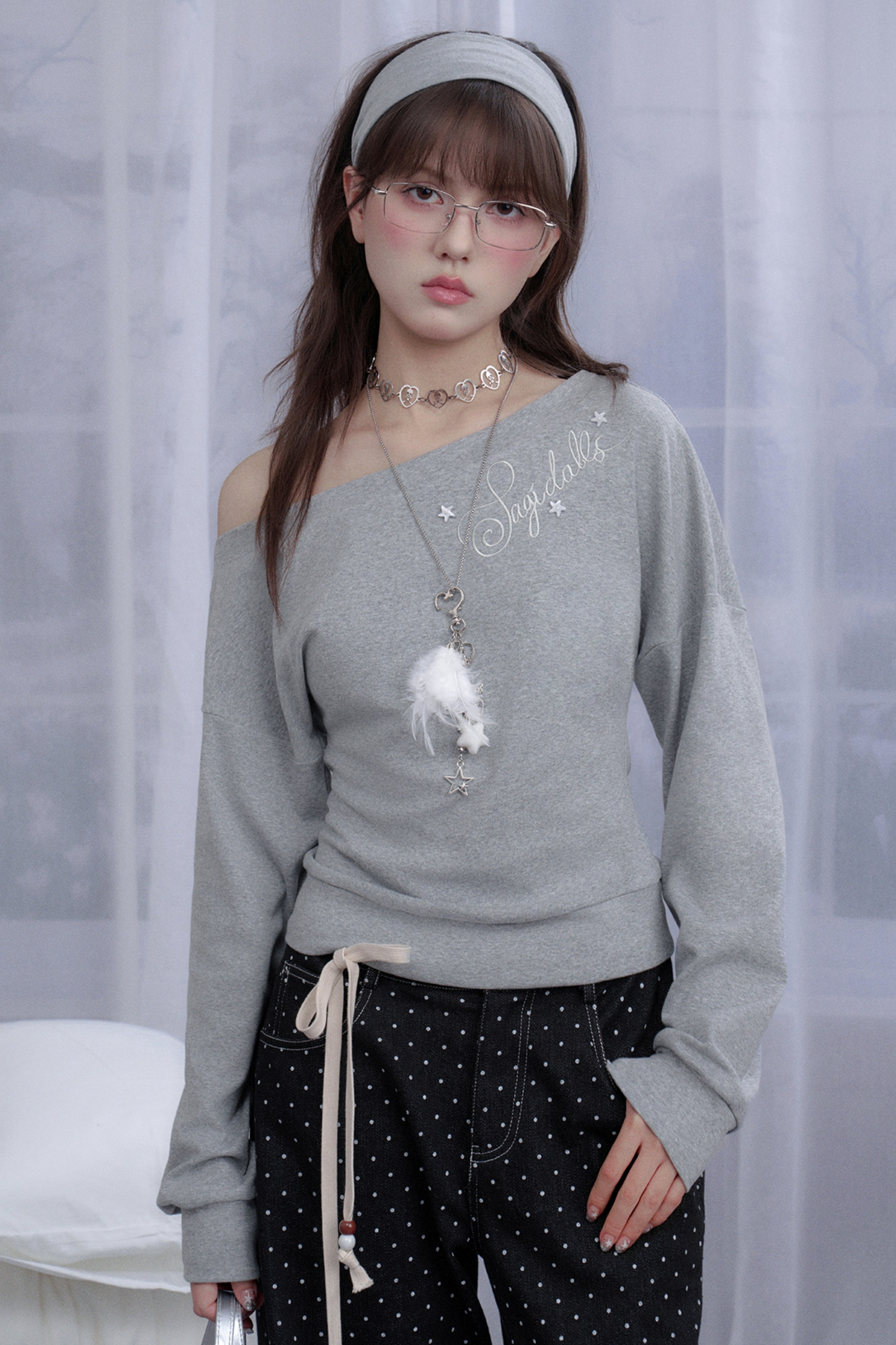 ワンポイントロゴカジュアルワンショルダートップス