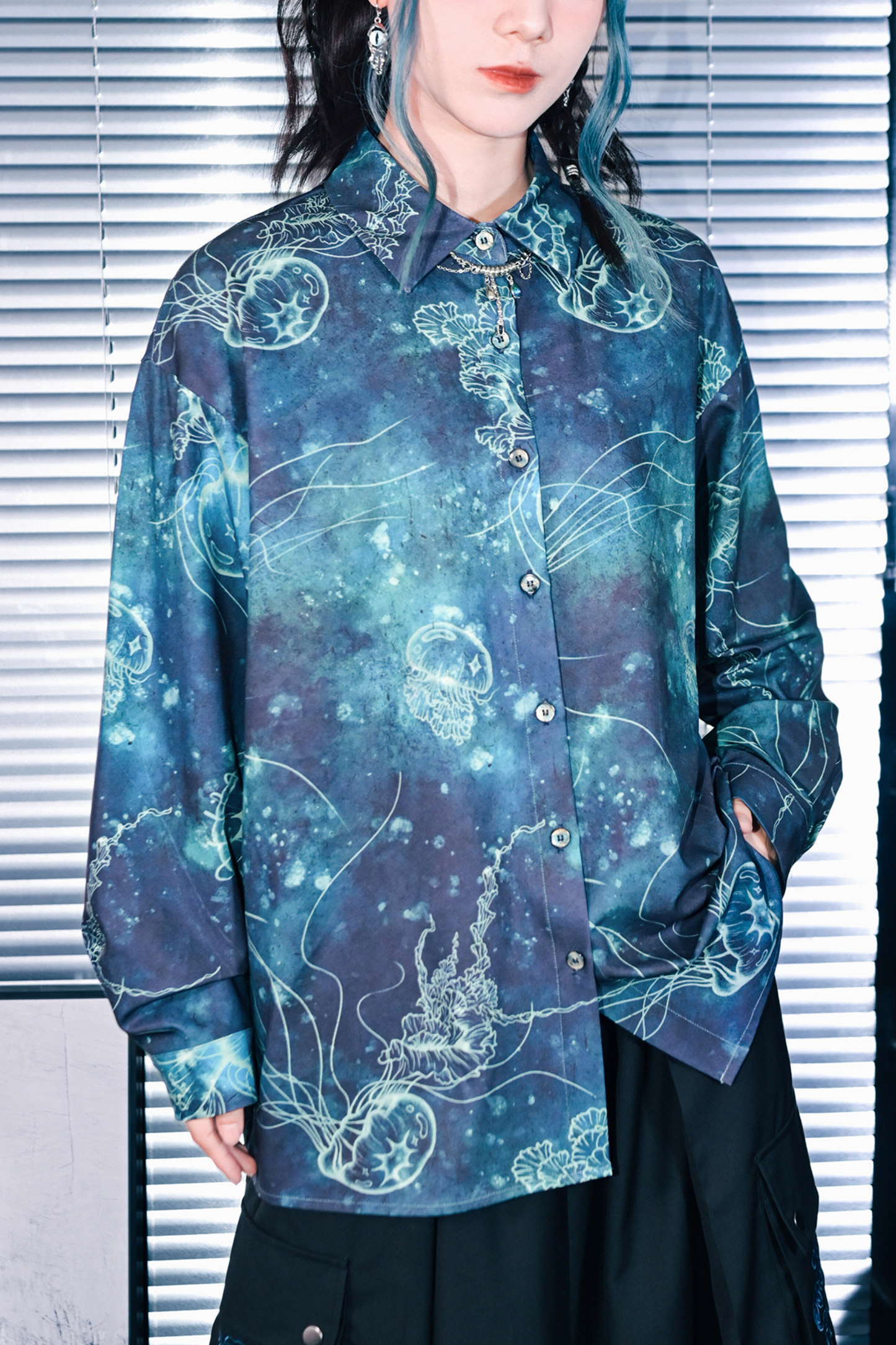 クラゲプリントシャツ