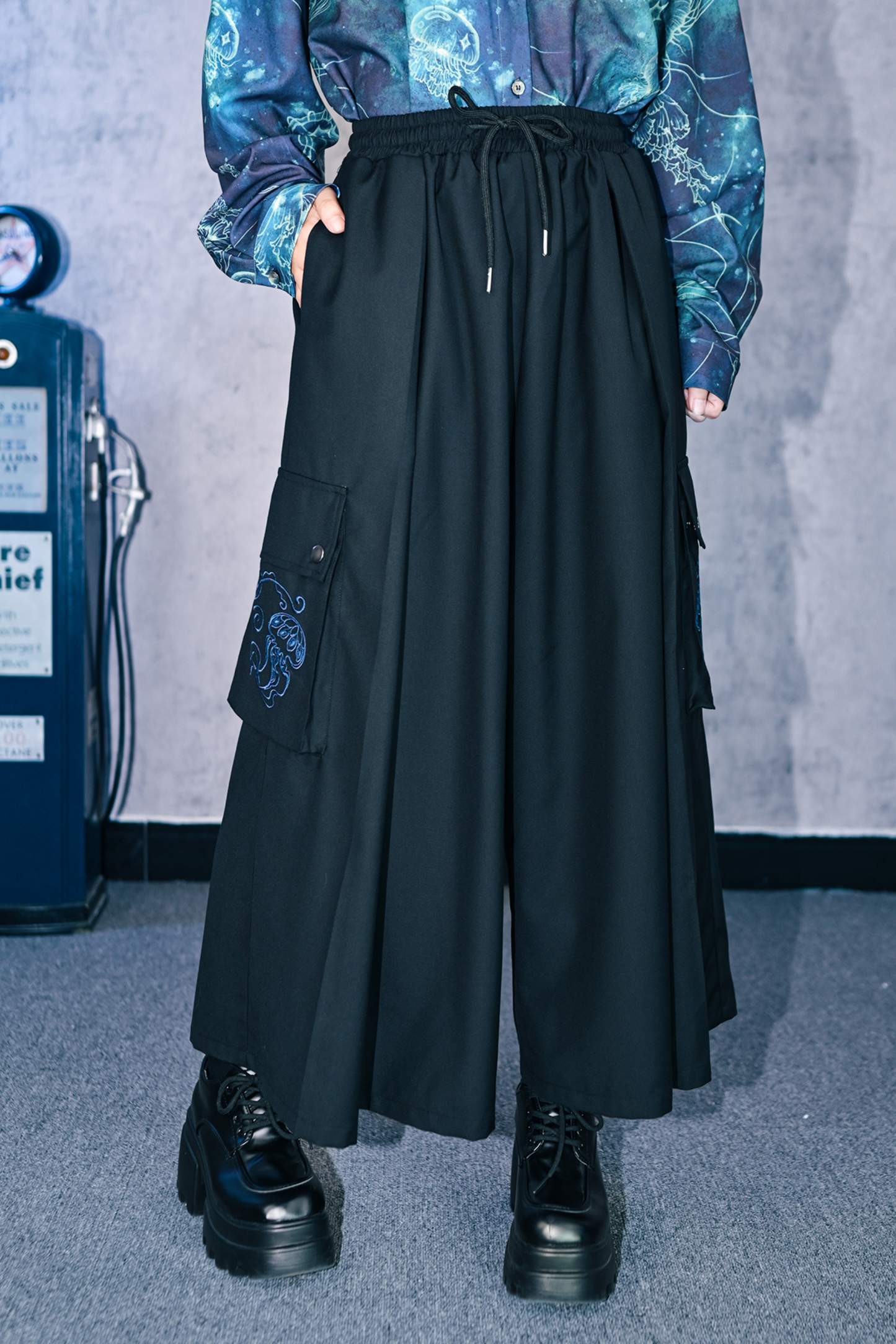 シックワイドレッグパンツ