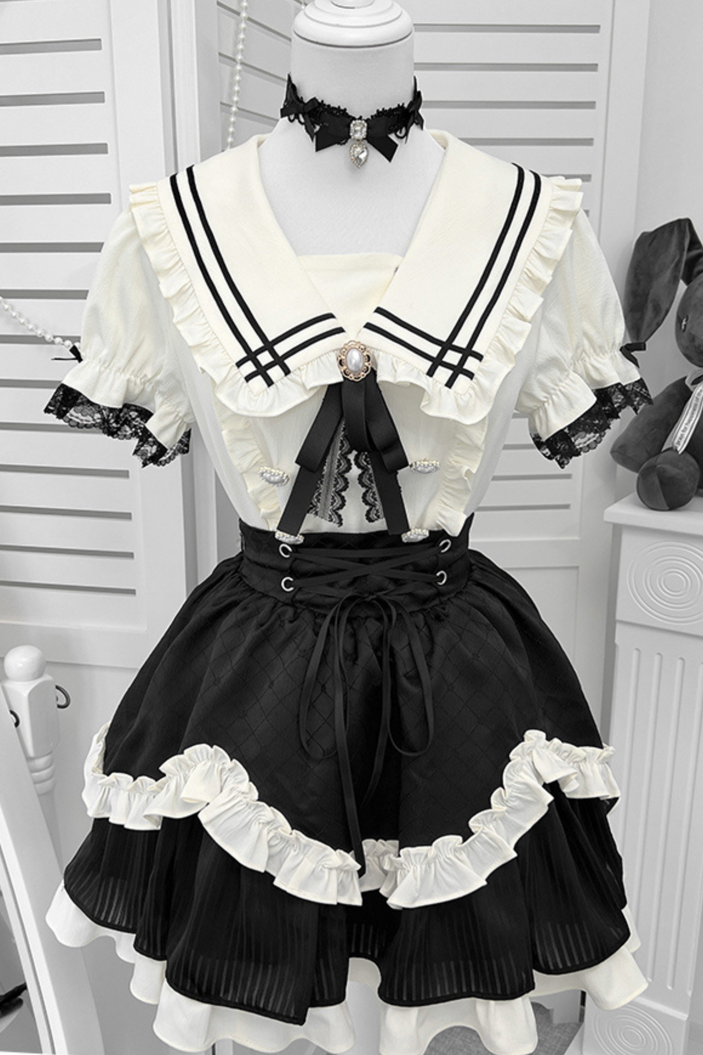 地雷ラインセーラートップス+フレアスカート