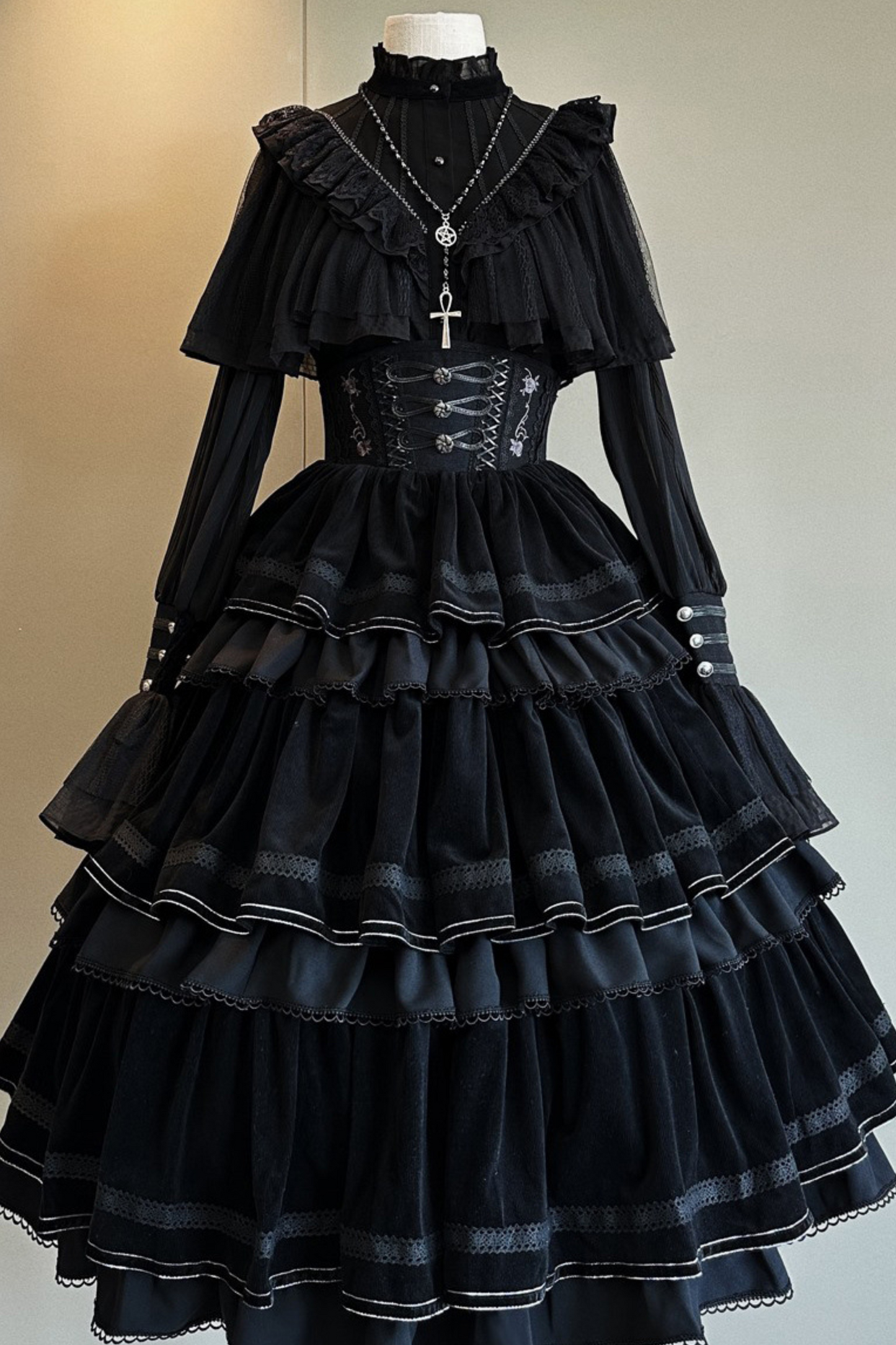 【予約商品】ロリータシャツ+フィッシュボーンスカート