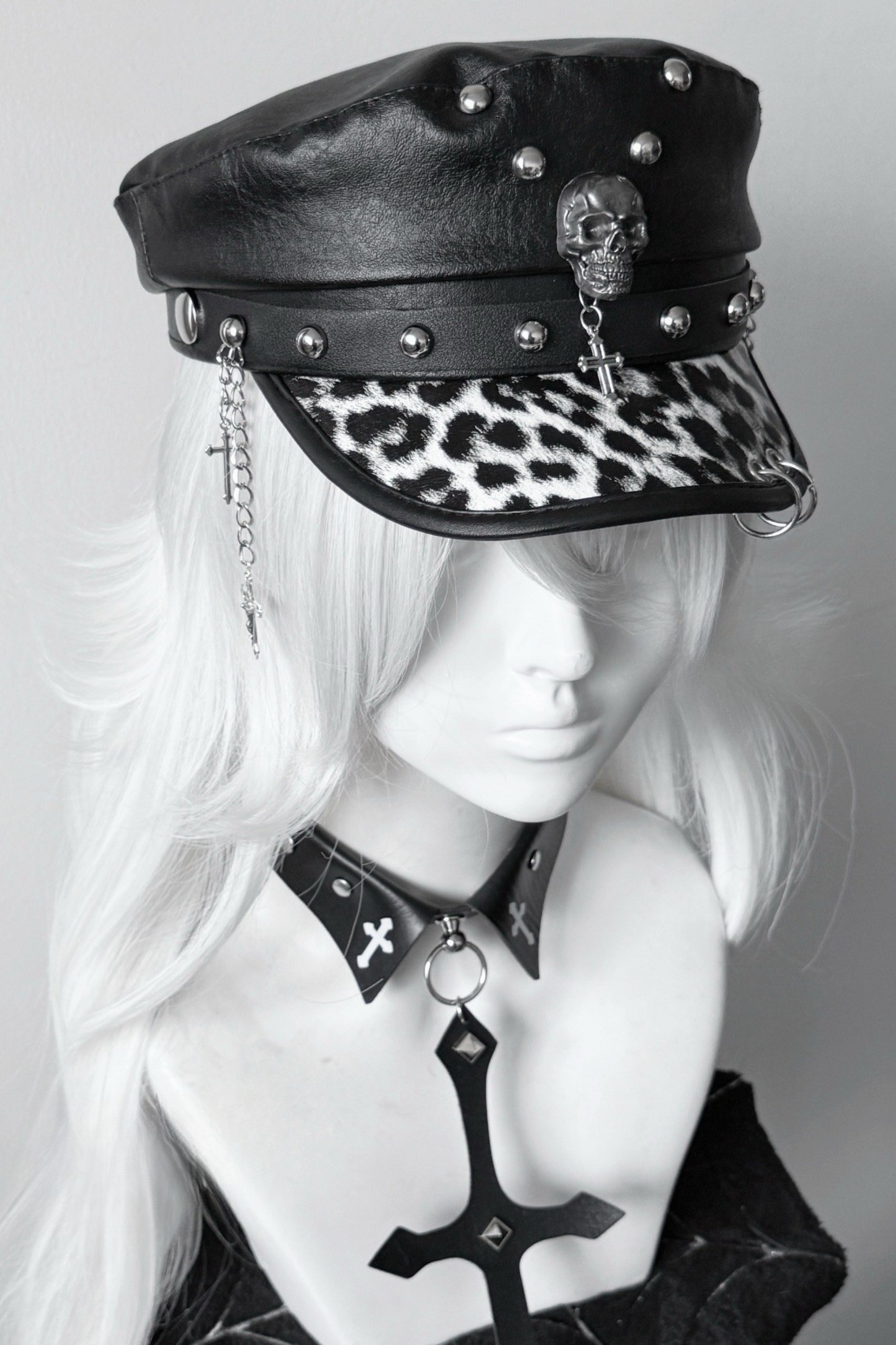 Dark Riveted Y2K Leather Buckle Subculture Cap